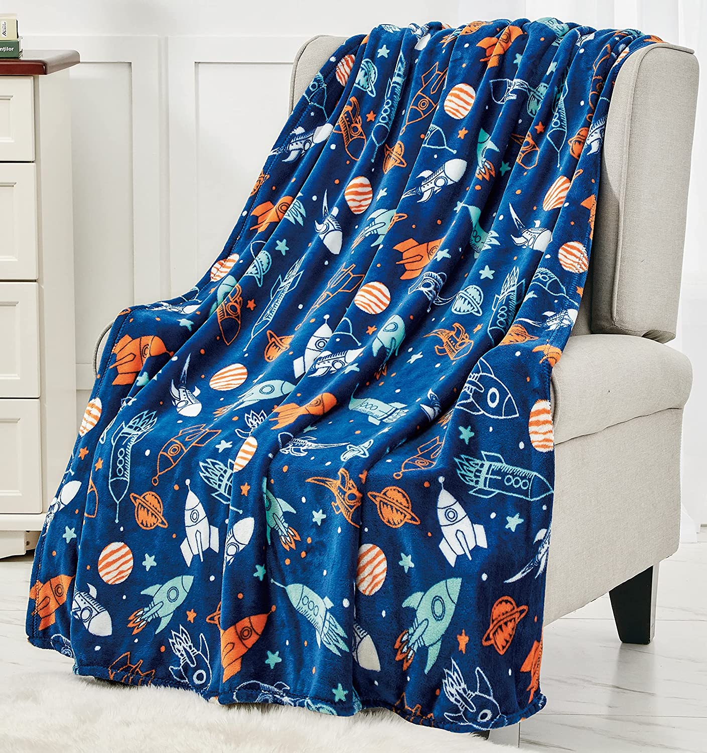 American pride collection microplush throw blanket (50" x 60")