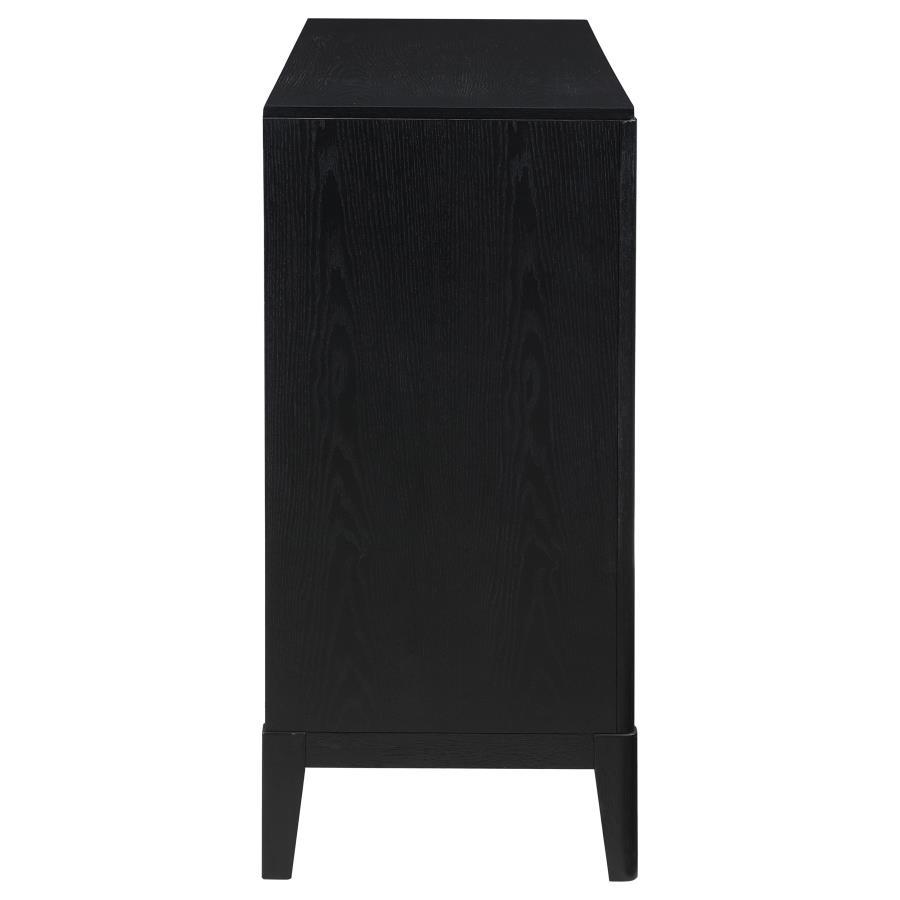 Brookmead - 8-Drawer Dresser