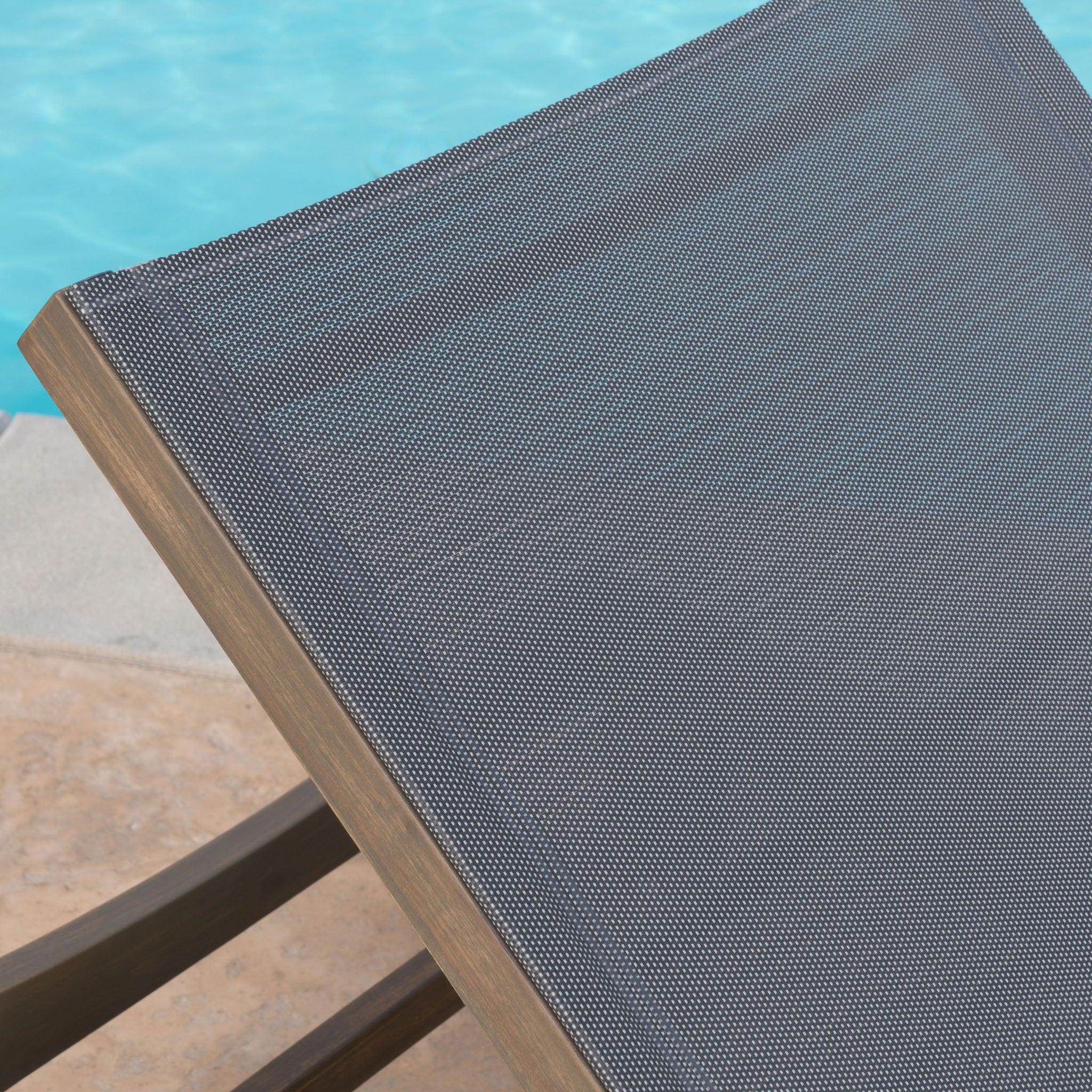 Summerland Chaise Lounge Dark Mesh Outdoor Seating - Dark Gray