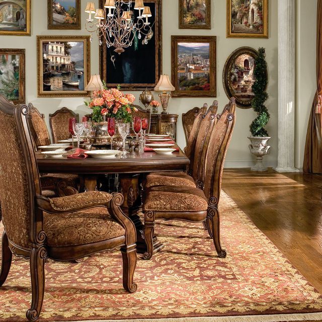Windsor Court - Chair