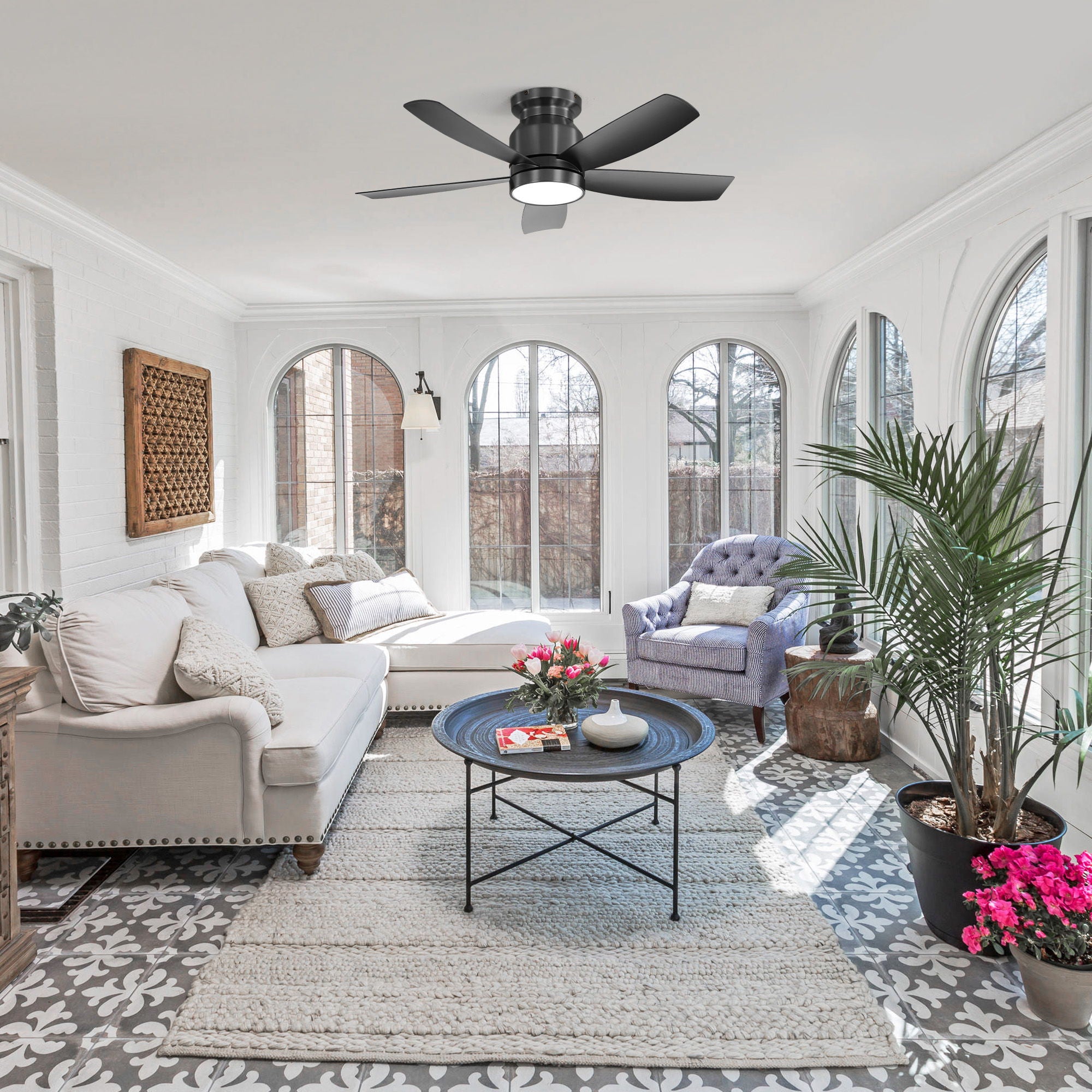 Flush Mount Ceiling Fan With LED Light 22W And Remote Control Blades For Indoor Use - Black