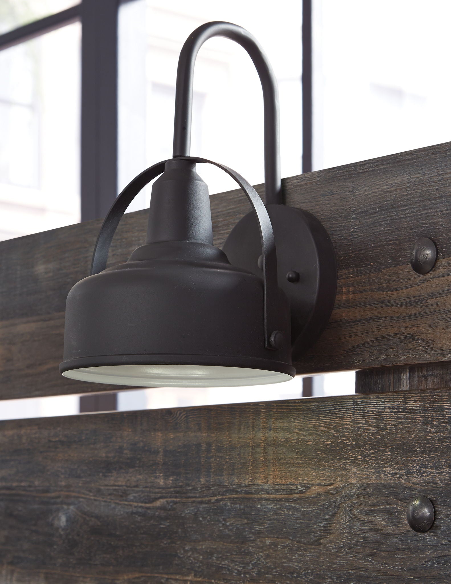 Drystan - Bedroom Set