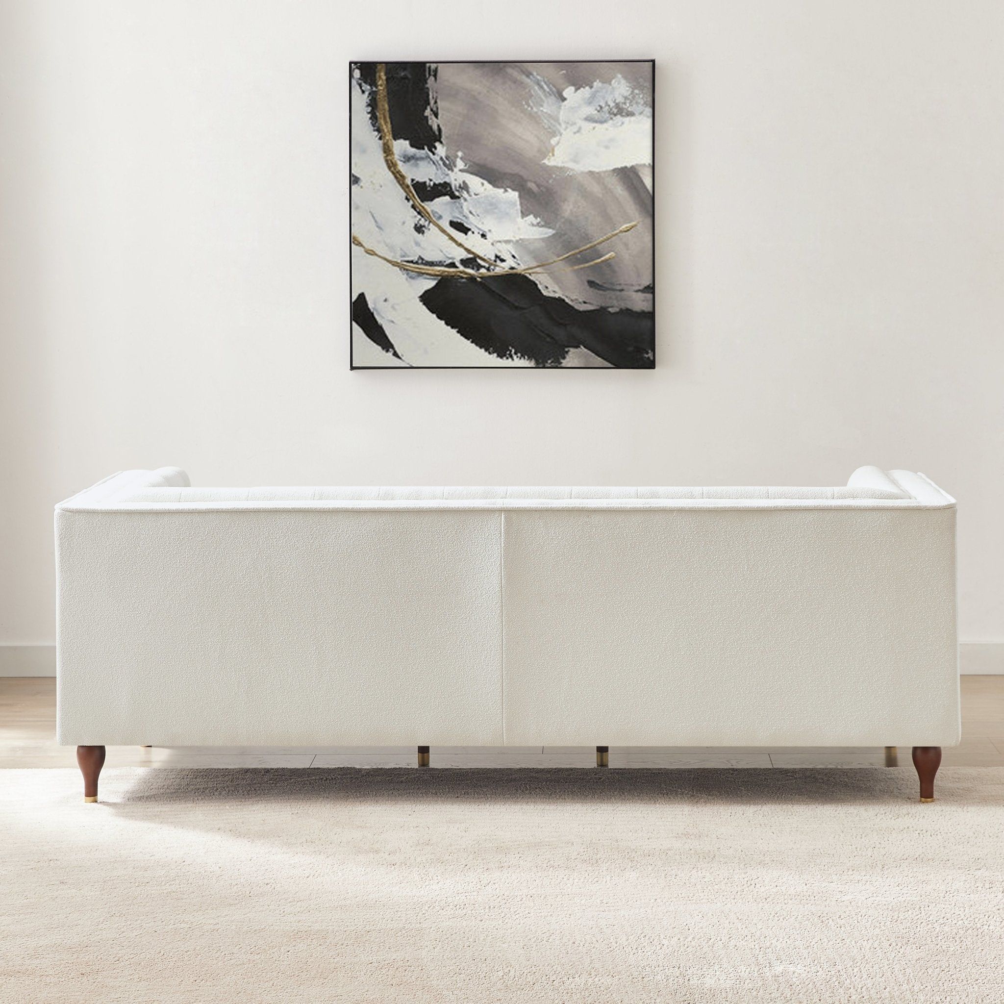 Evelyn - Mid-Century Luxury Chesterfield Sofa