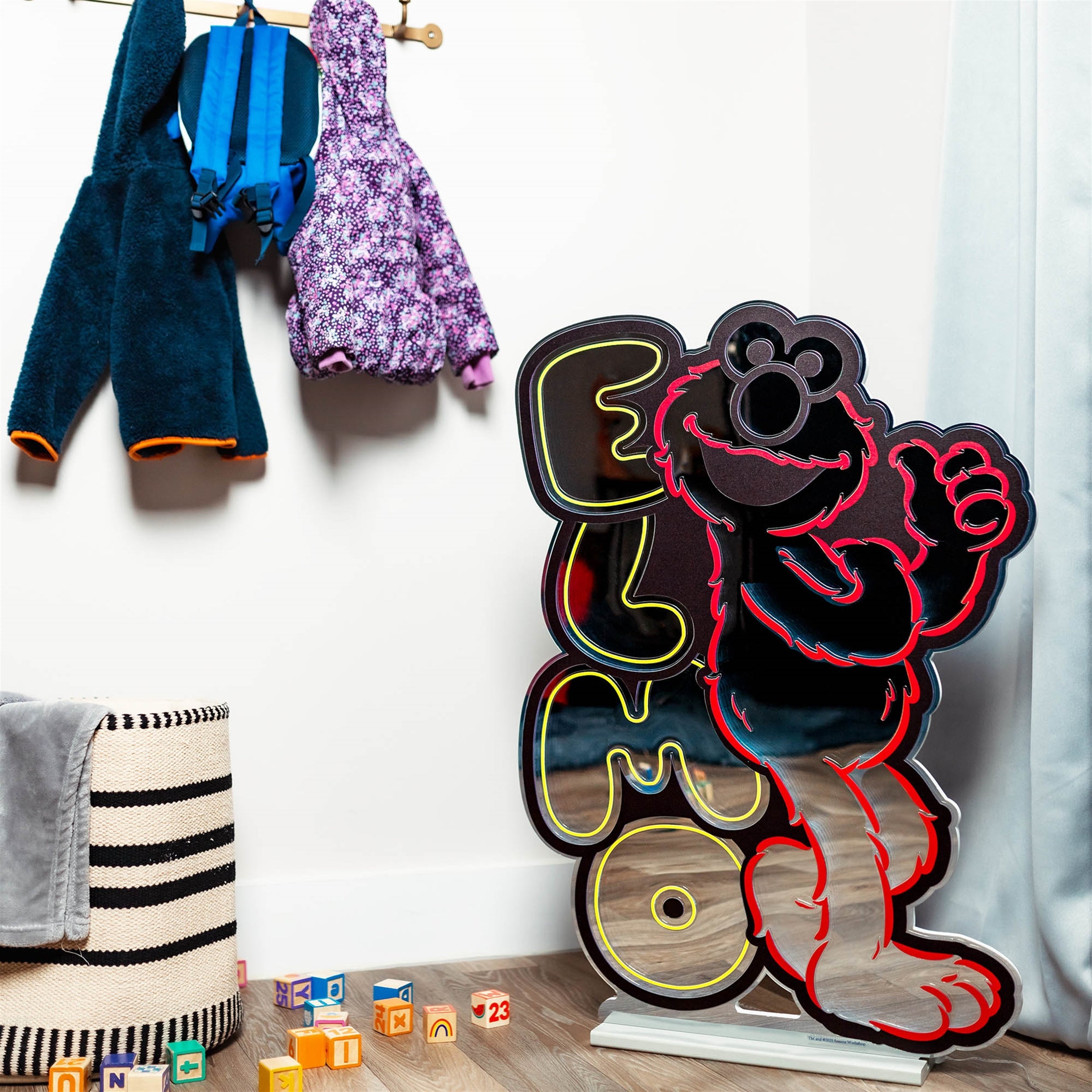 Sesame Street Elmo Ekkolight 35"H