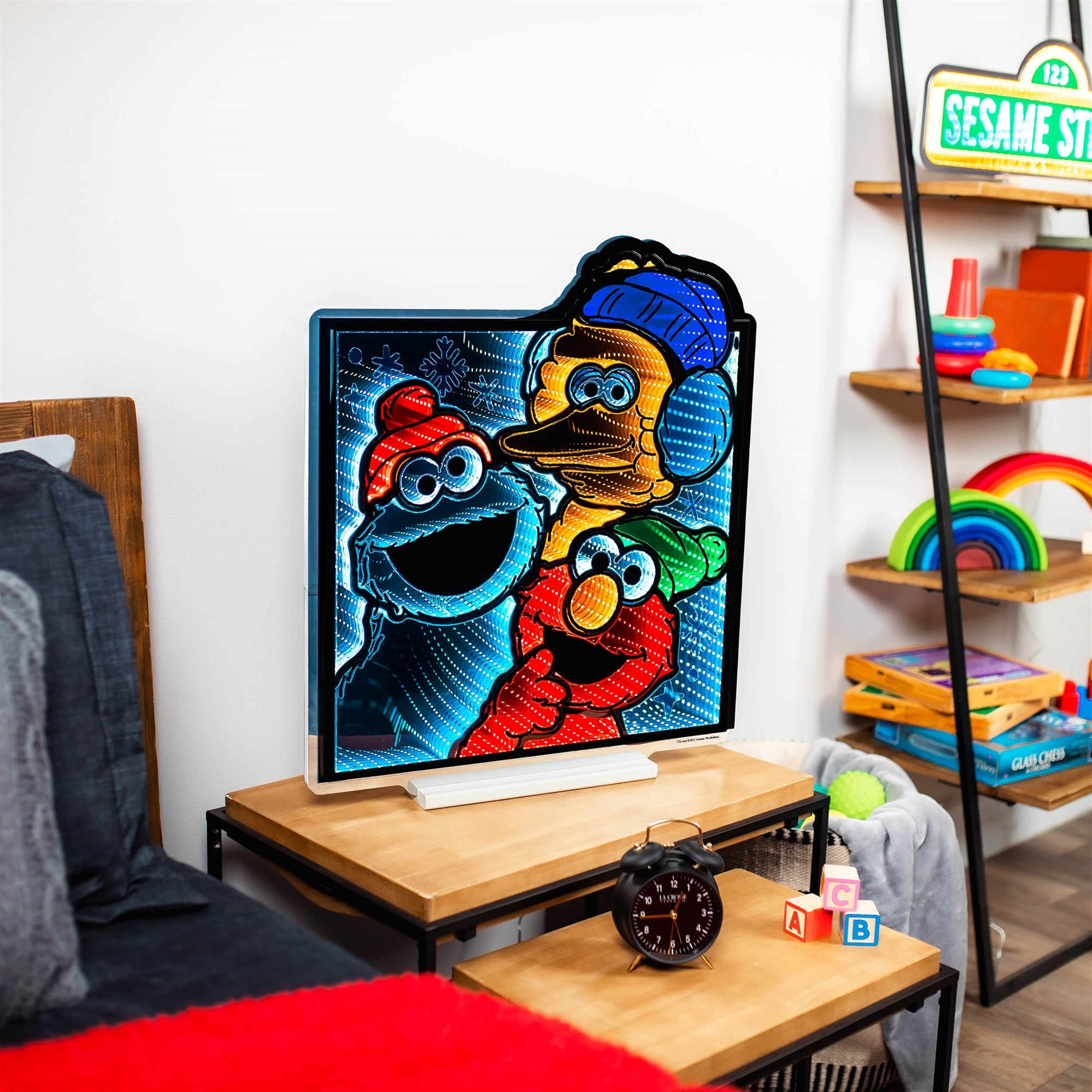 Sesame Street Holiday Friends Ekkolight 25"H