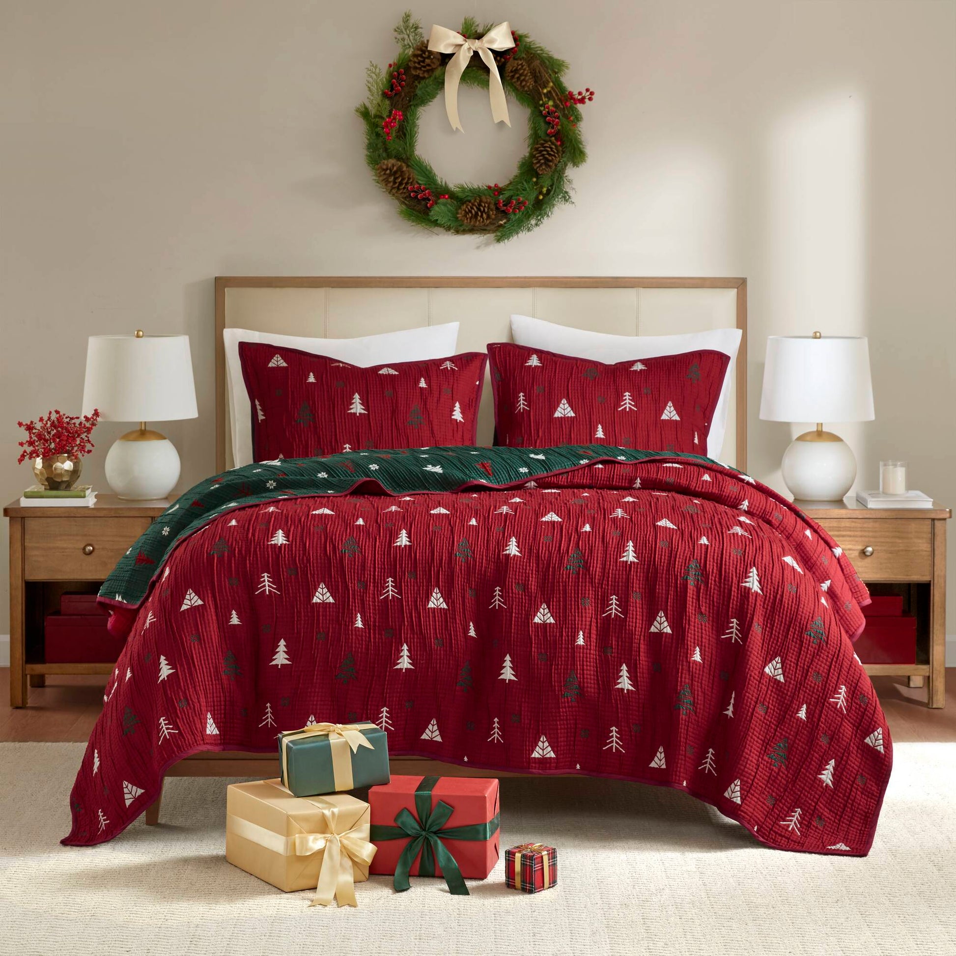 3-Pieces-Queen-Coverlet-Mini-Set,Red-Quilts-&-Comforters