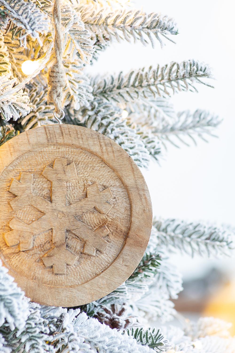 Wooden Hanging Circle With Snowflake Cut Christmas Ornaments (Set of 12)