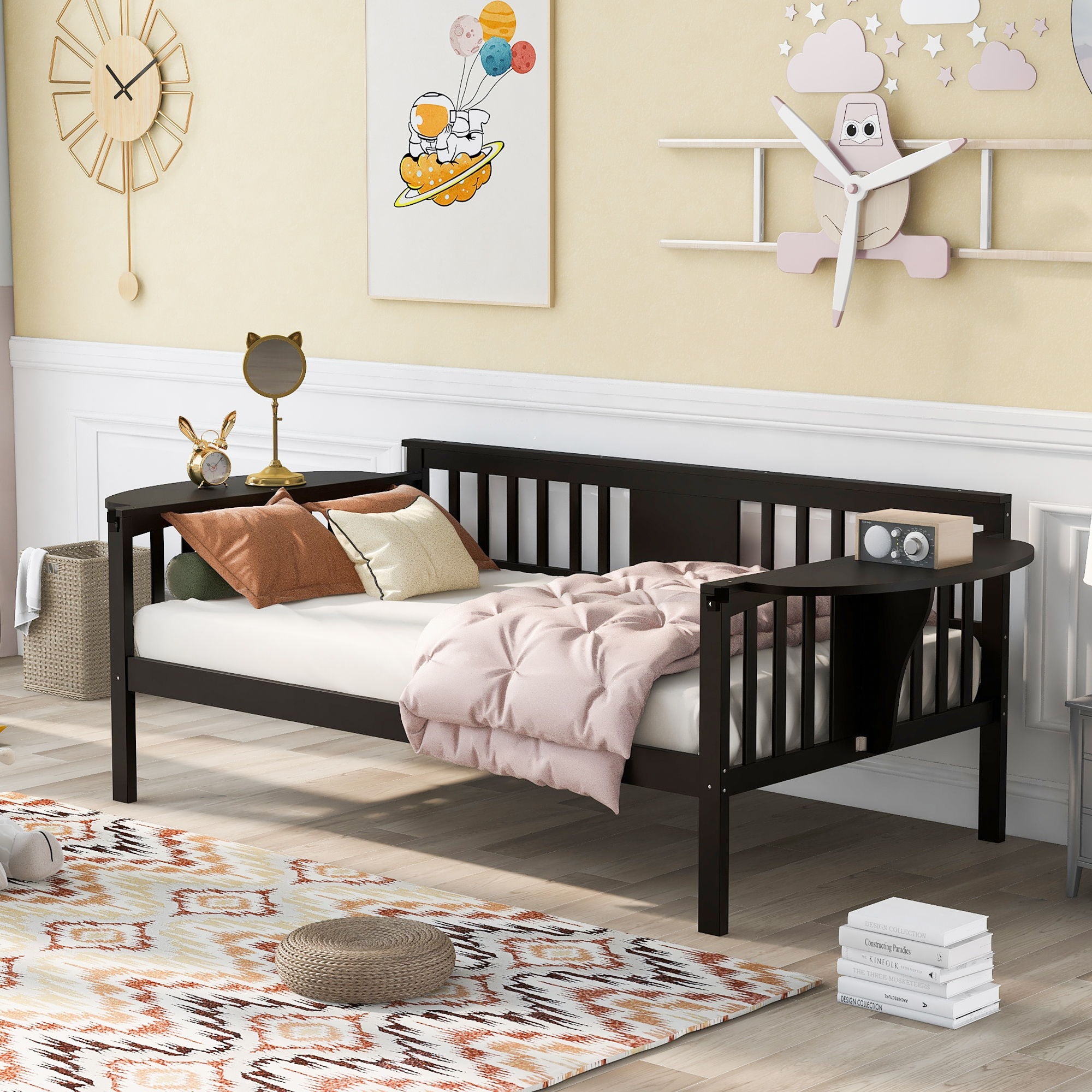 Daybed With Slat Support