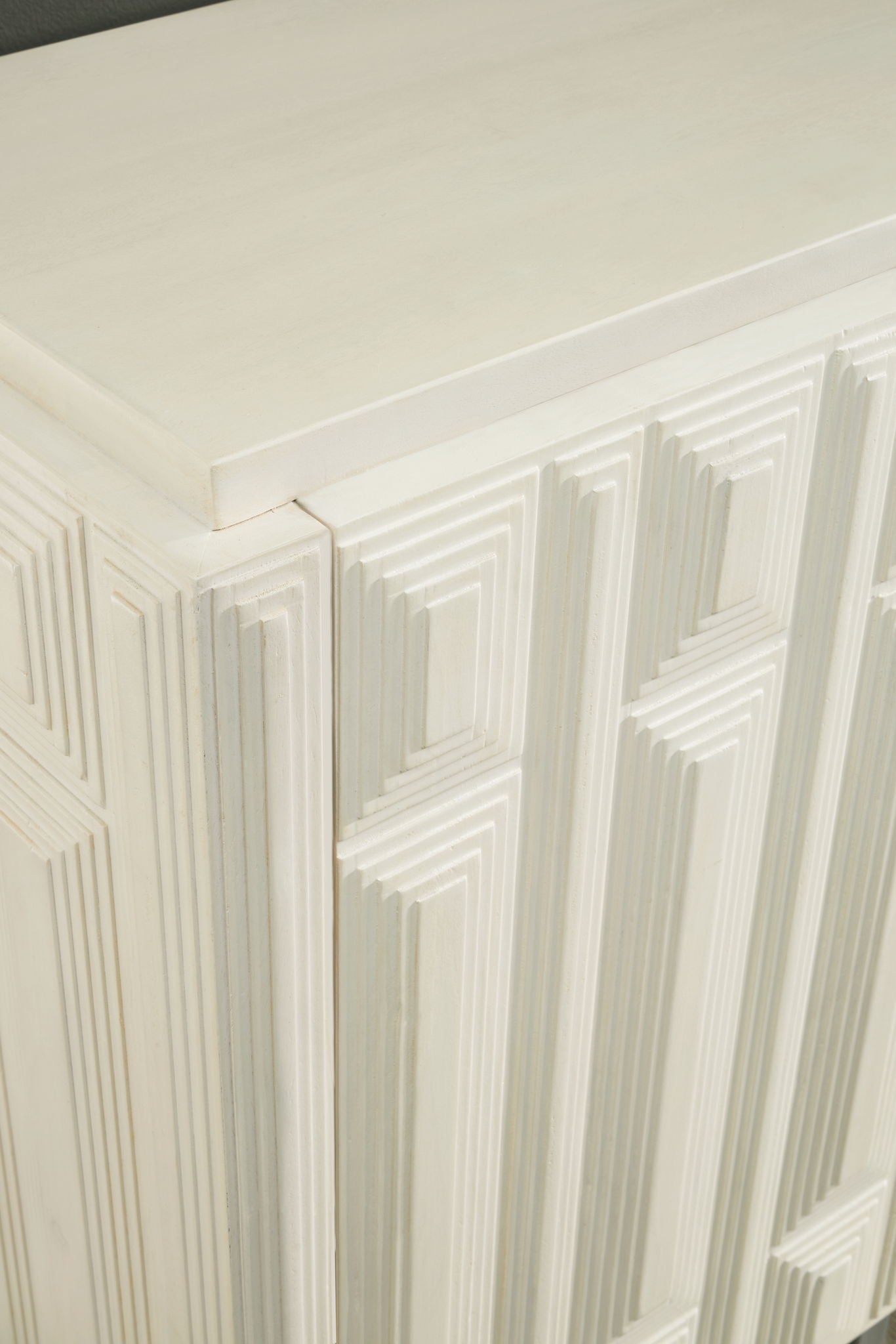 Ornawel - Accent Cabinet - Distressed White