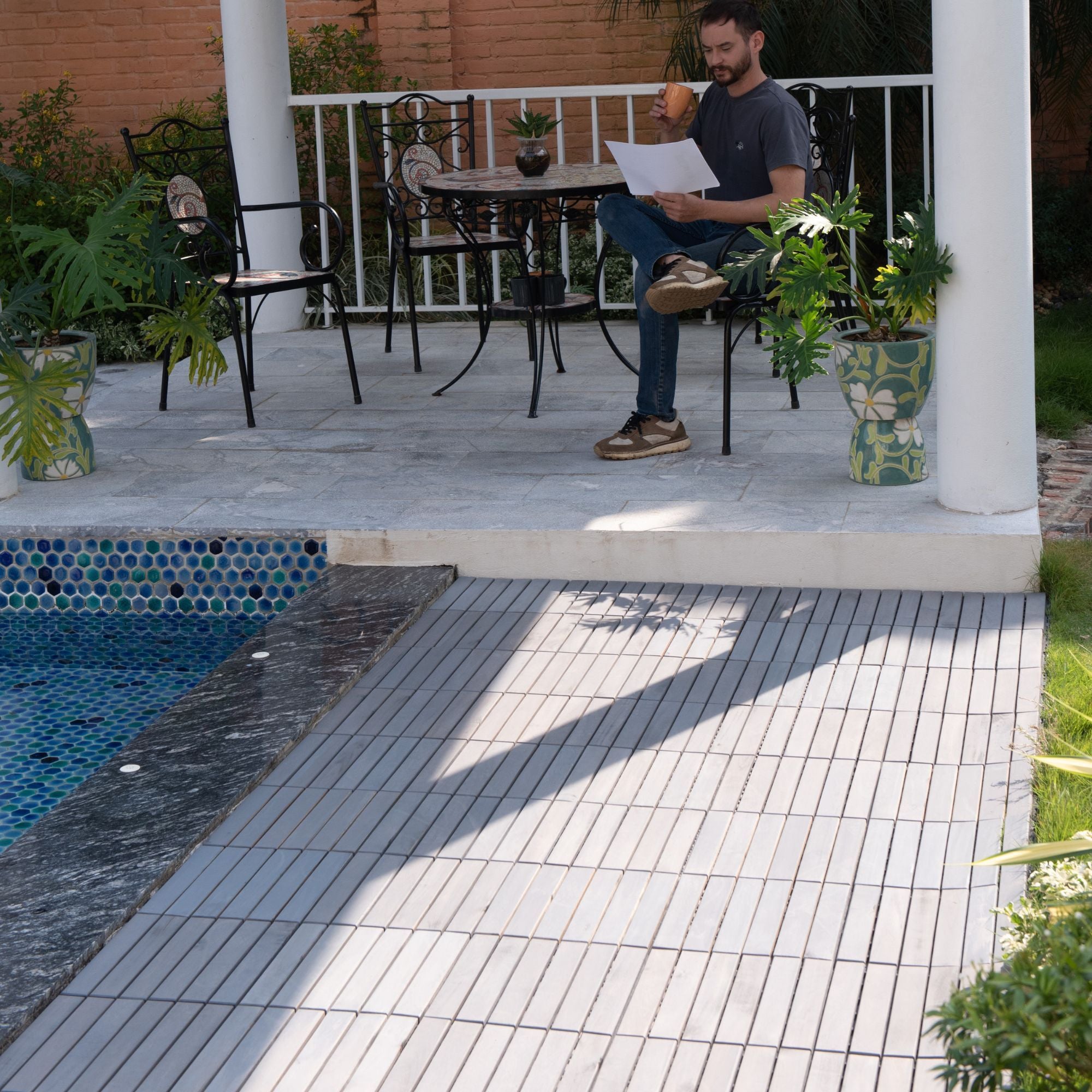 Interlocking Deck Tiles Striped Pattern, Waterproof Anti Mildew Brown