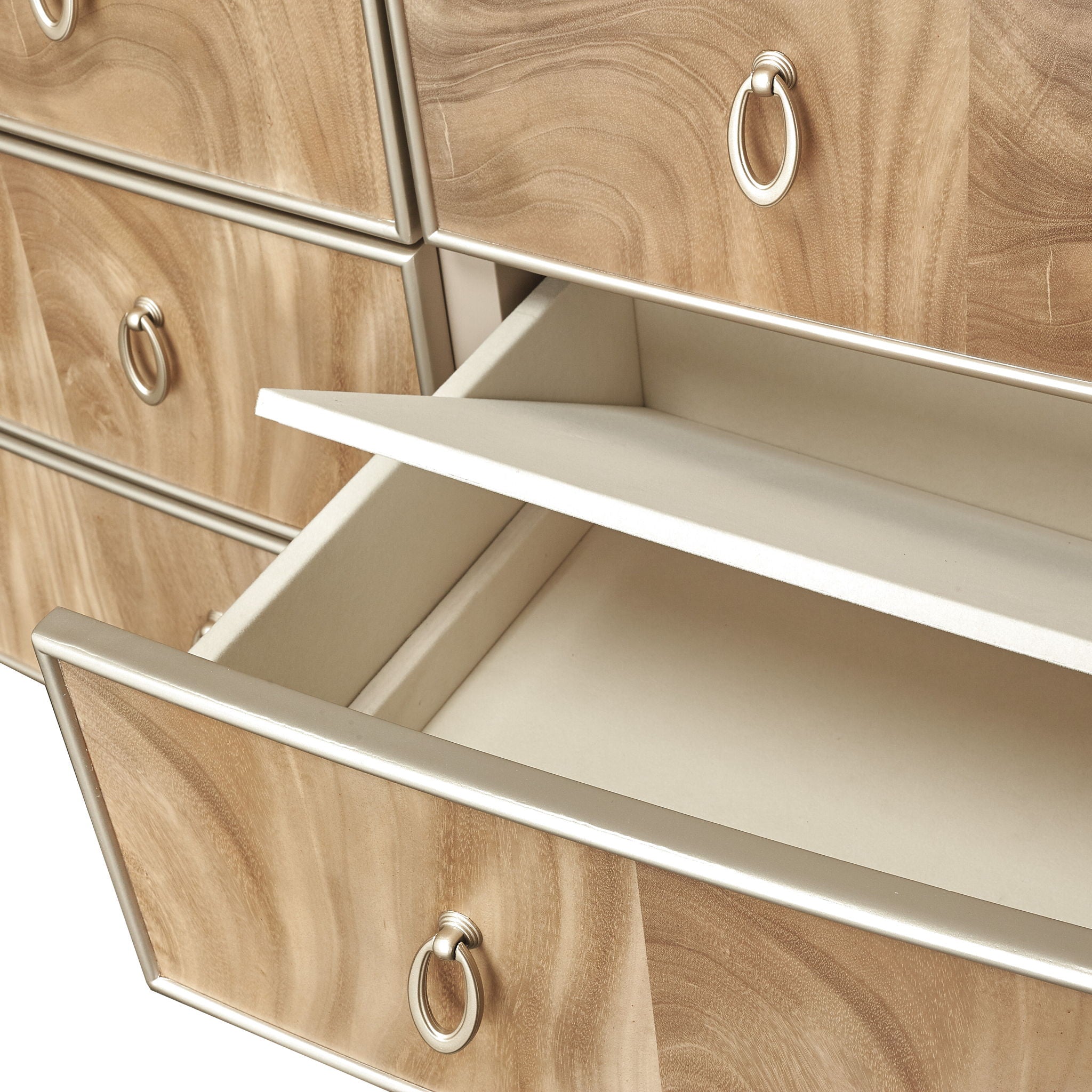 Villa Cherie - Dresser