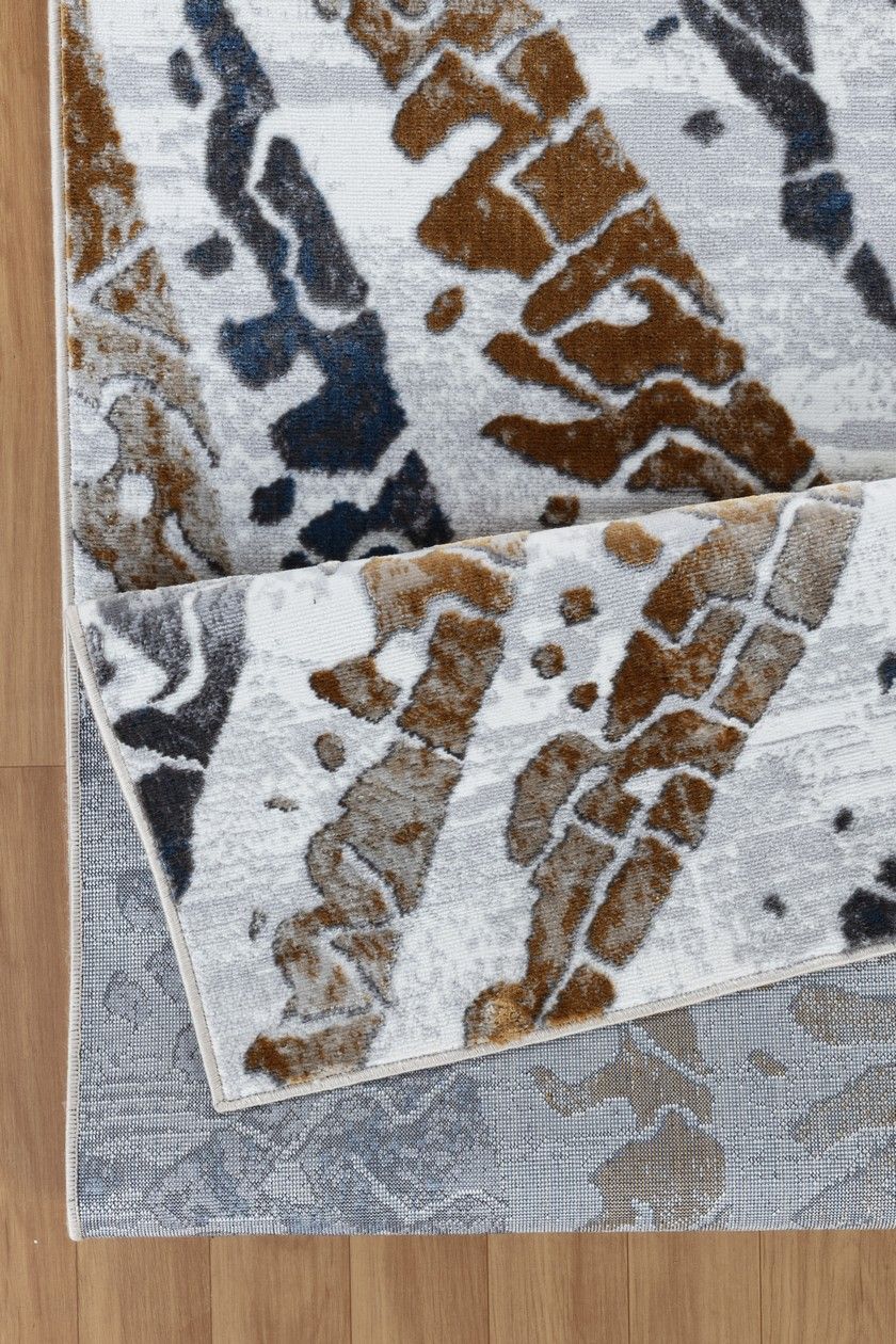 Nova - 7'10" X 9'10" Polypropylene Area Rug - Multi