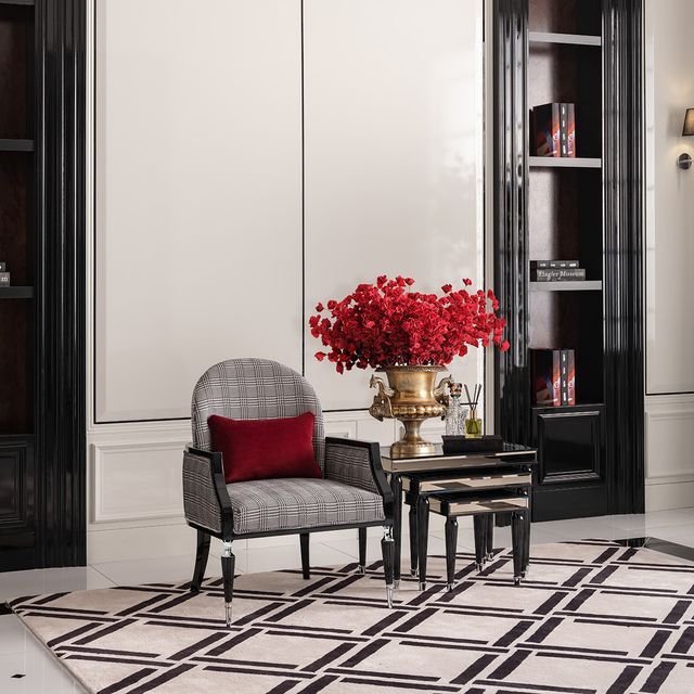 La Francaise - Accent Chair