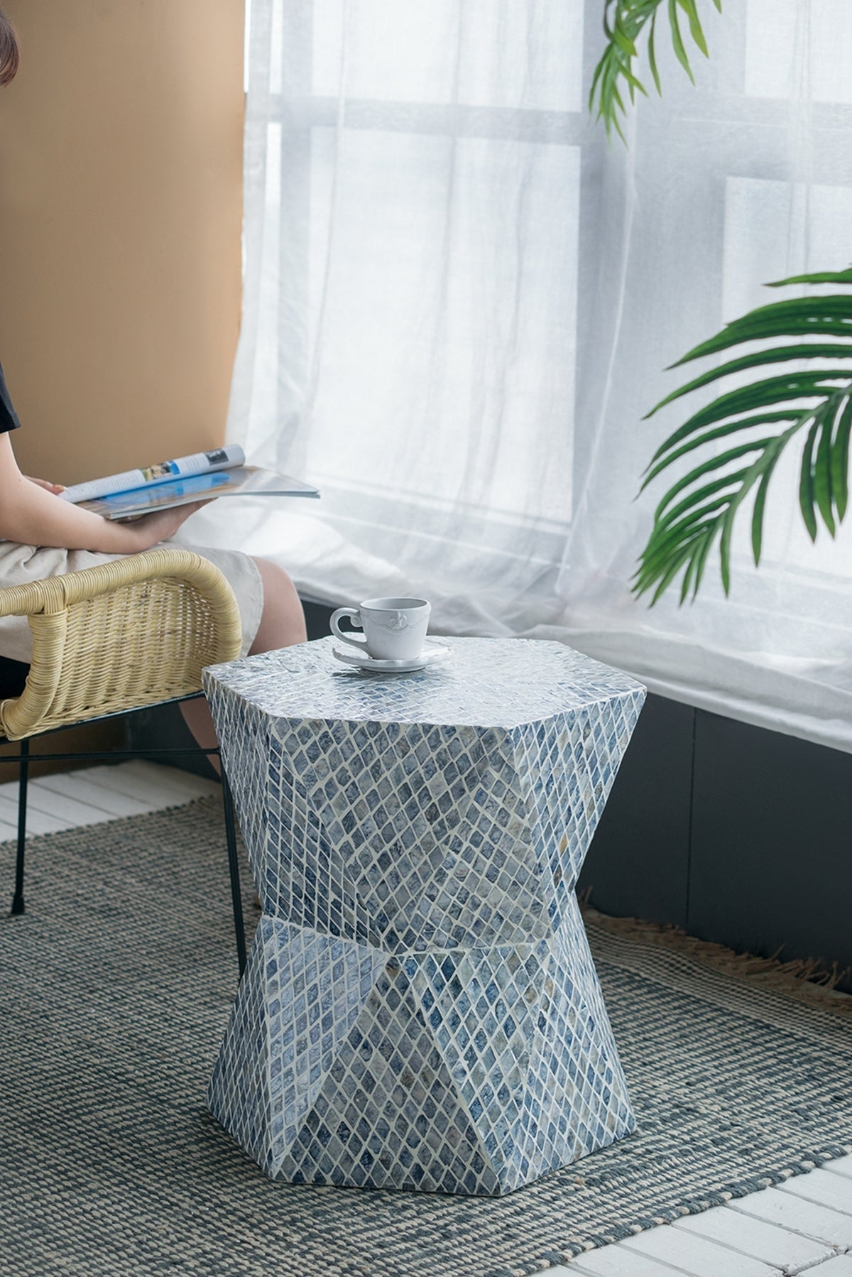 19x19x20" Tapered Blue Garden Capiz Stool, Accent Side Table