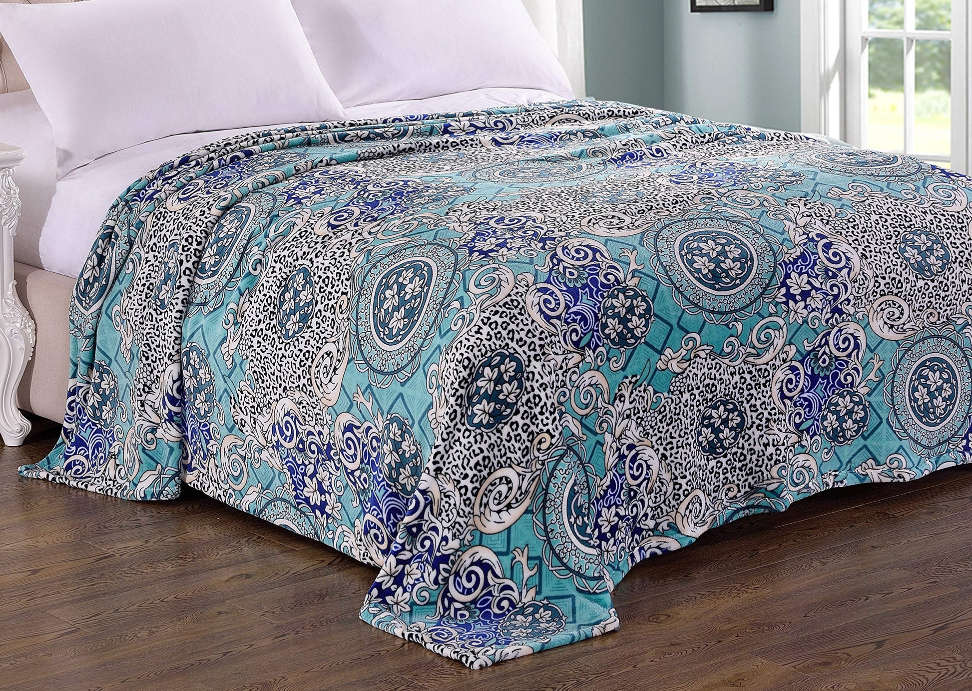 Faith, Hope, Love Home Decor Velvet Touch Microplush Throw Blanket - Best Buy Furniture