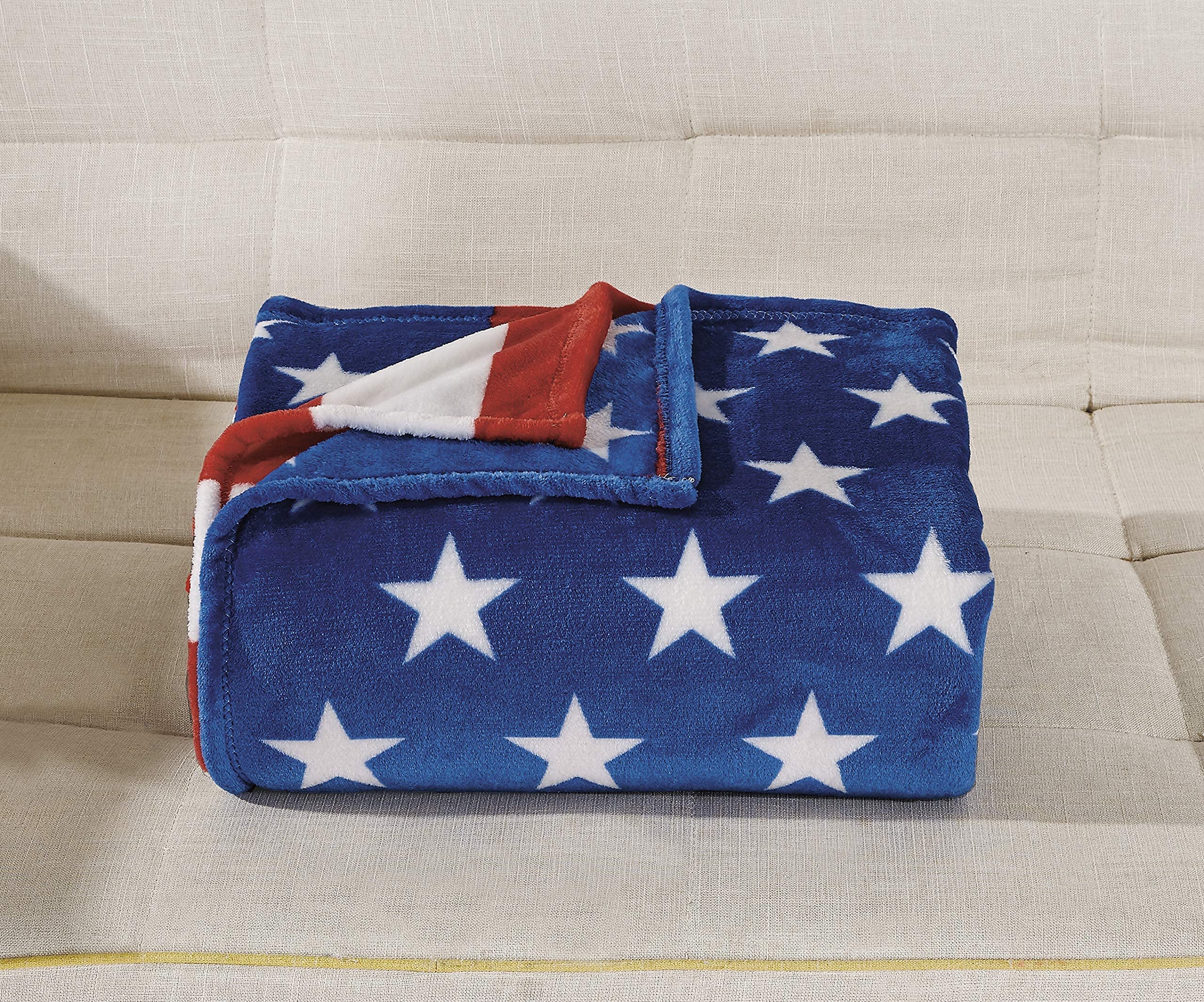 July 4th Stars & Stripes American Flag Ultra Lush Oversized Throw Blanket (50" x 70") - Best Buy Furniture
