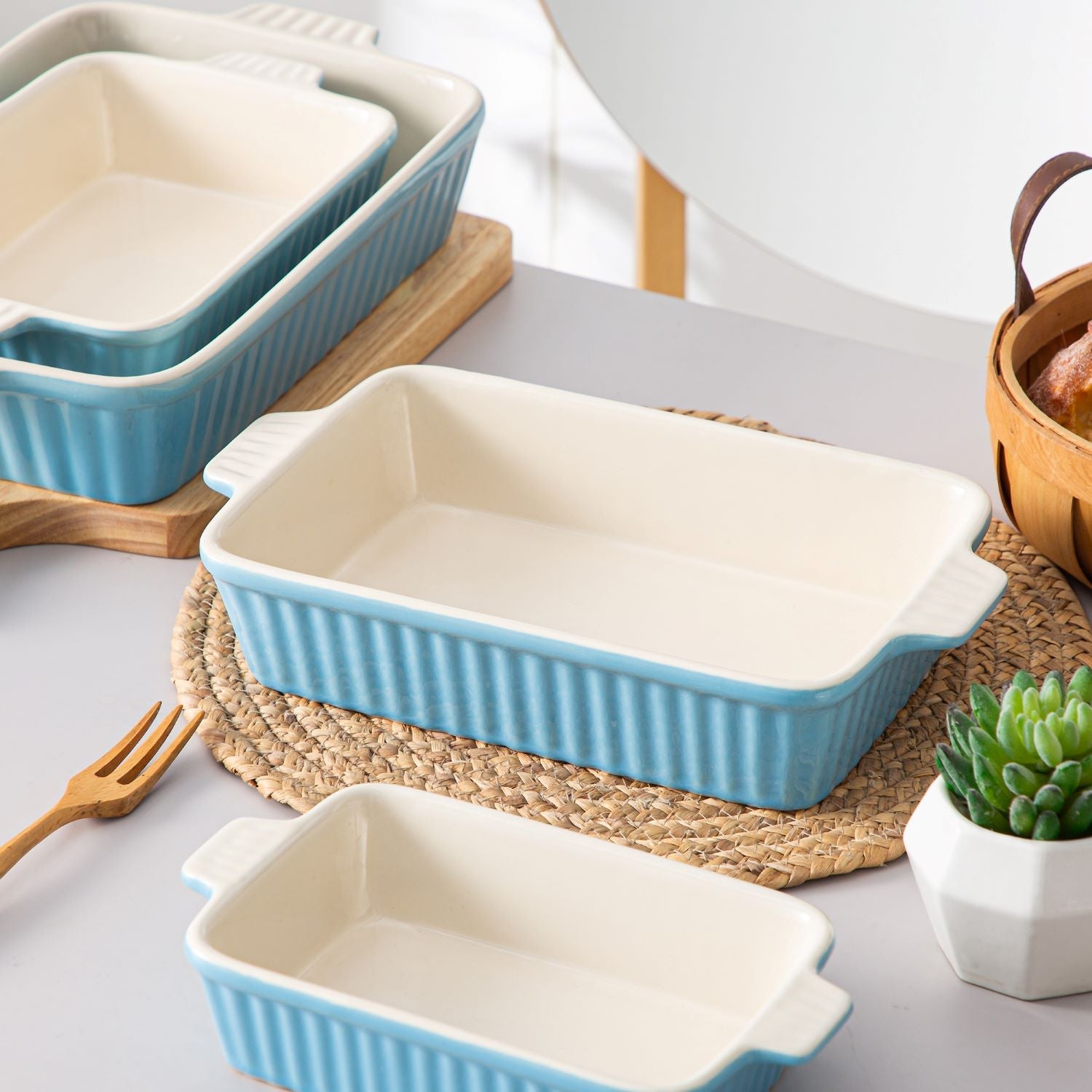 Blue Bakeware Set of 4