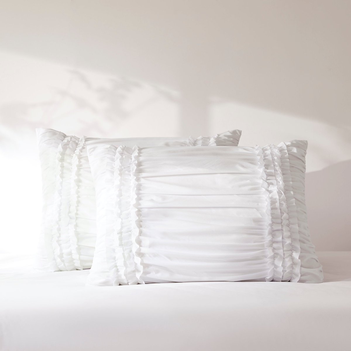 Belle Comforter Set