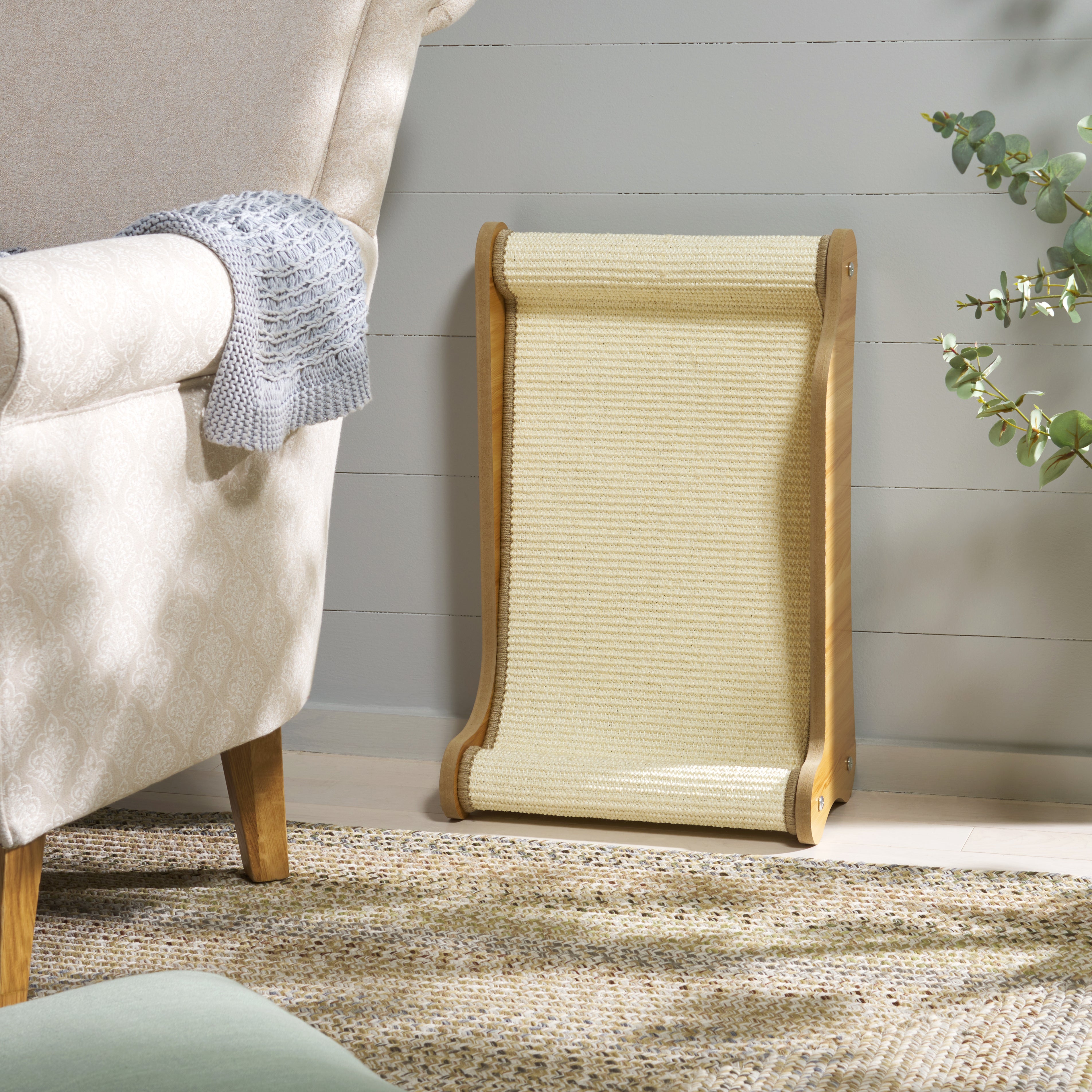 CAT SCRATCH LOUNGER 502 SISAL NATURAL IVORY / W9" X L15'' X H23"