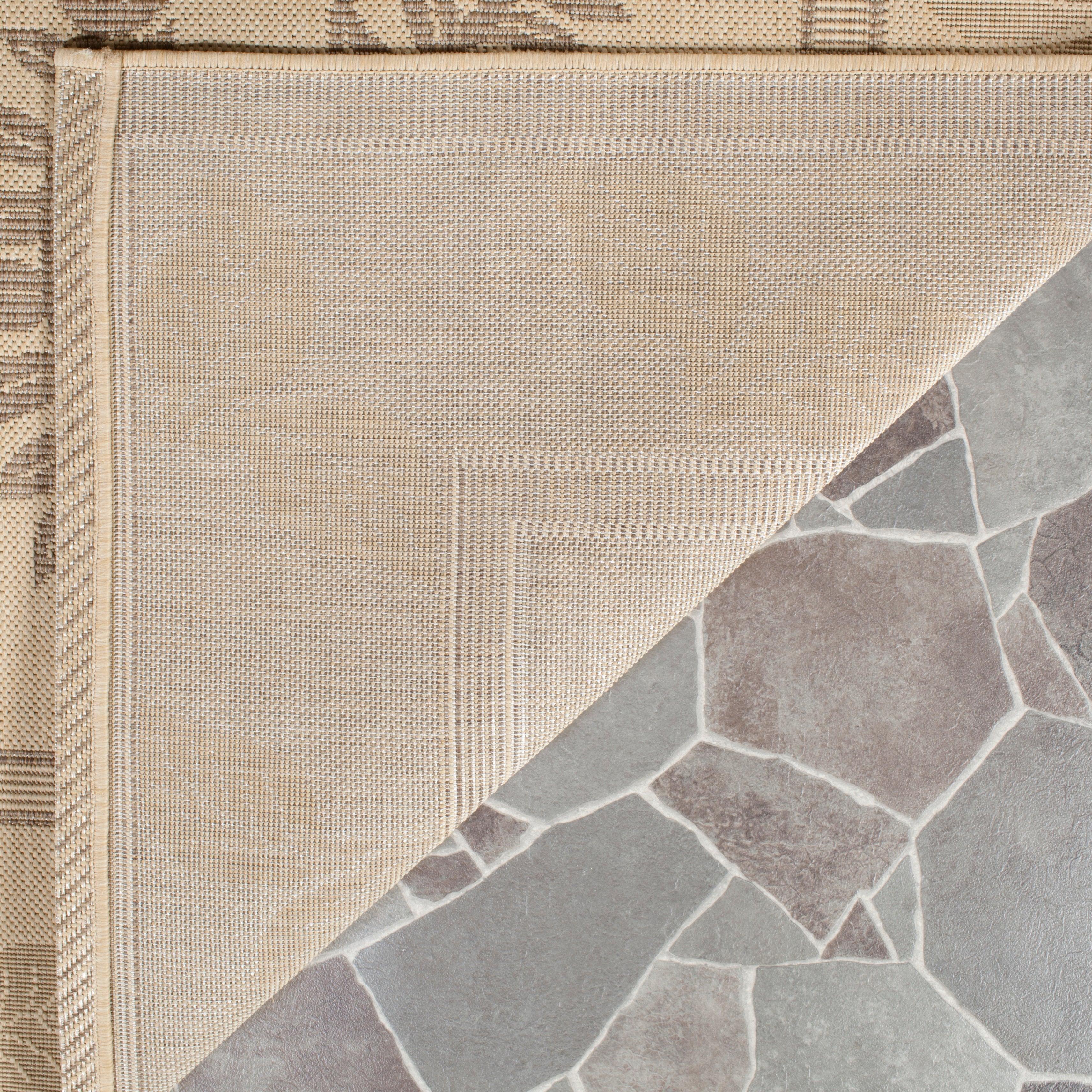 COURTYARD 0772 NATURAL / BROWN