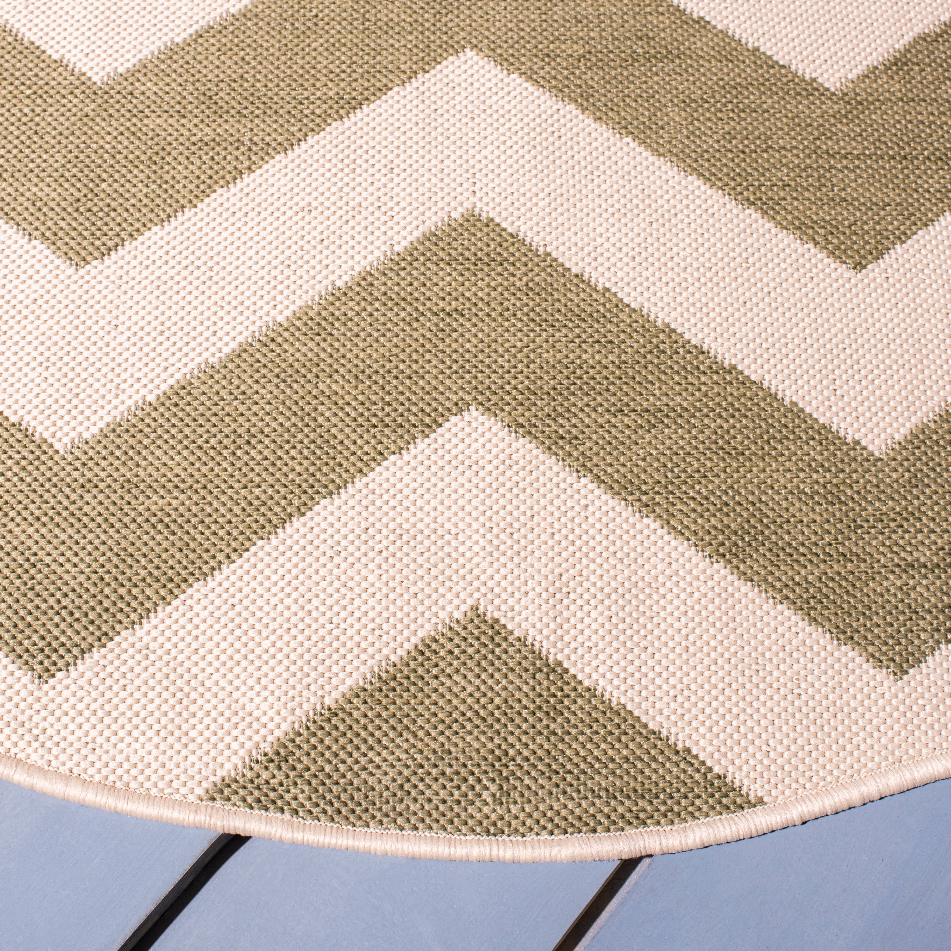 COURTYARD 6245-244 GREEN BEIGE