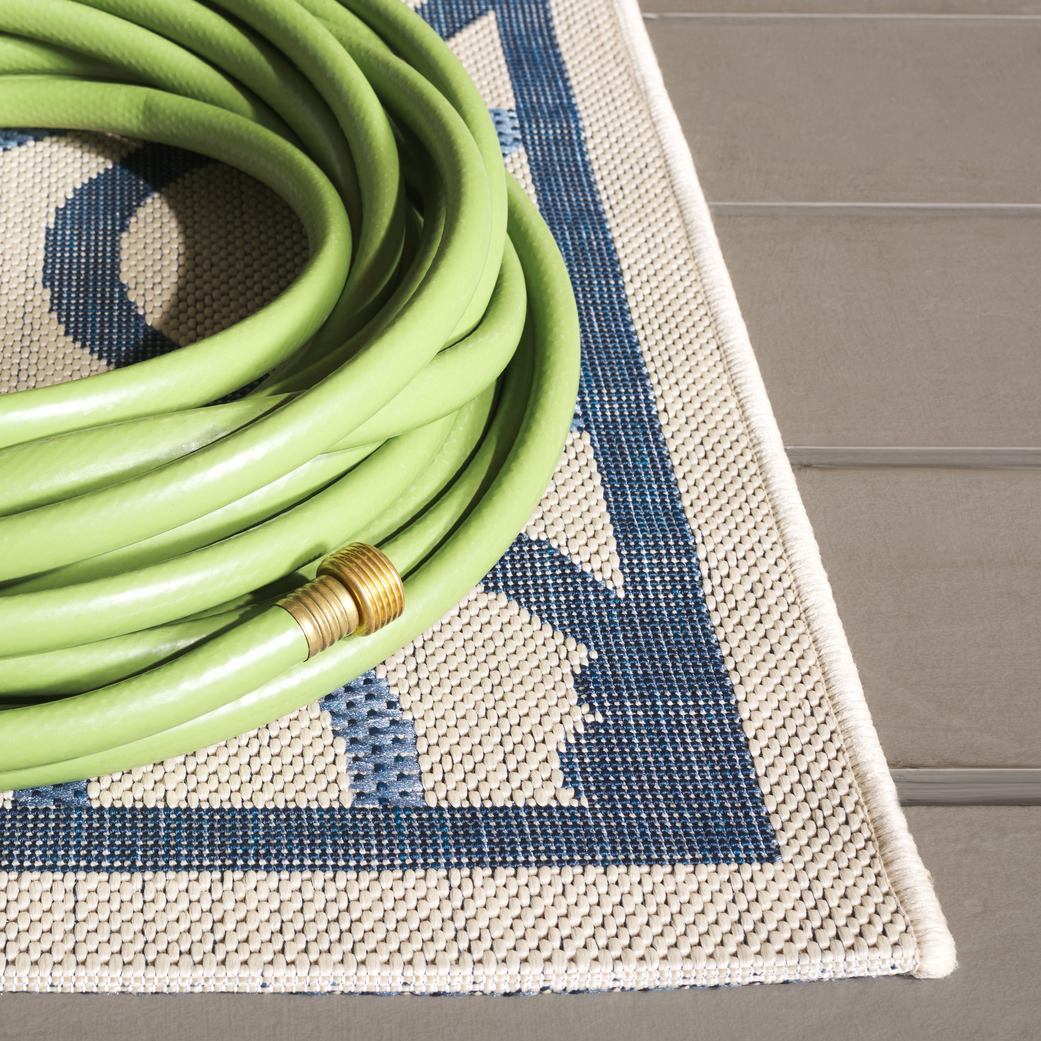 COURTYARD 7938-23621 ANTHRACITE BEIGE W/ AQUA WEFT