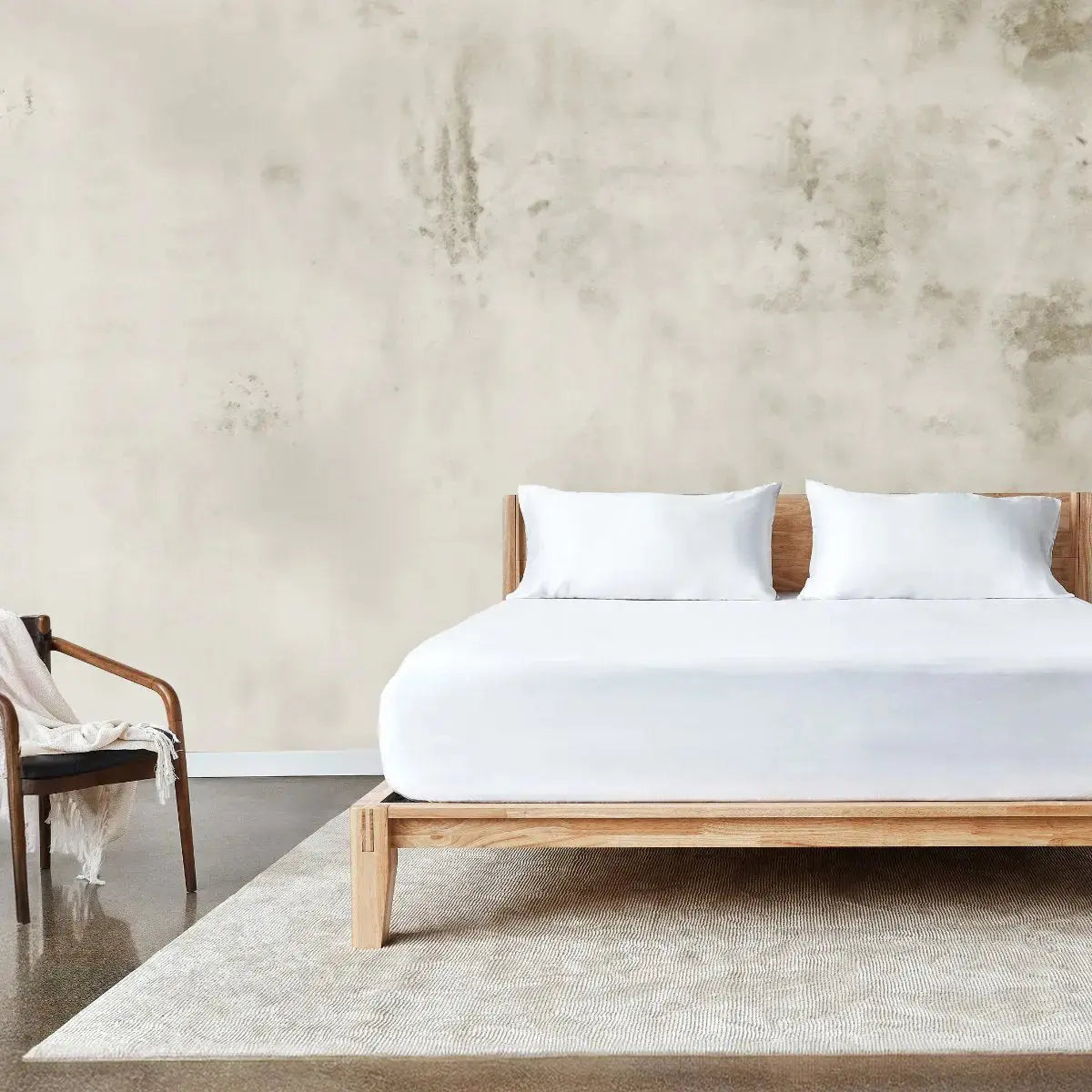 Luxe Bamboo Fitted Sheet by ettitude