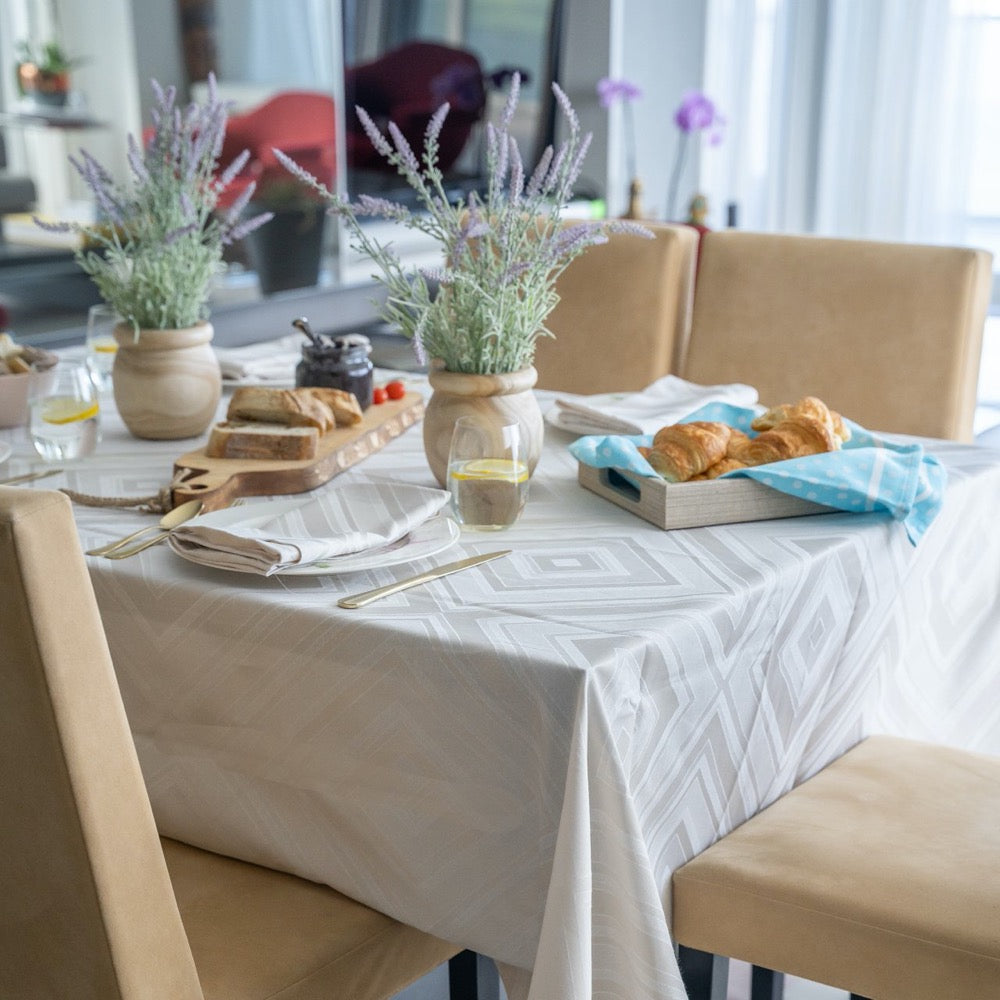 Brussels Tablecloth