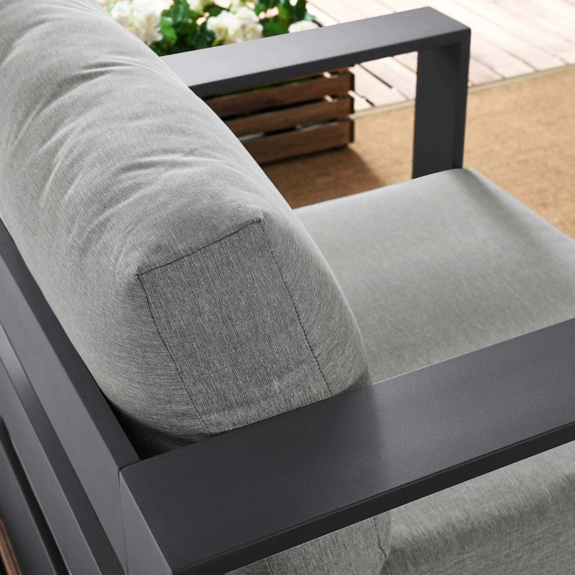 Tahoe Outdoor Patio Powder-Coated Aluminum Armchair in Gray Gray