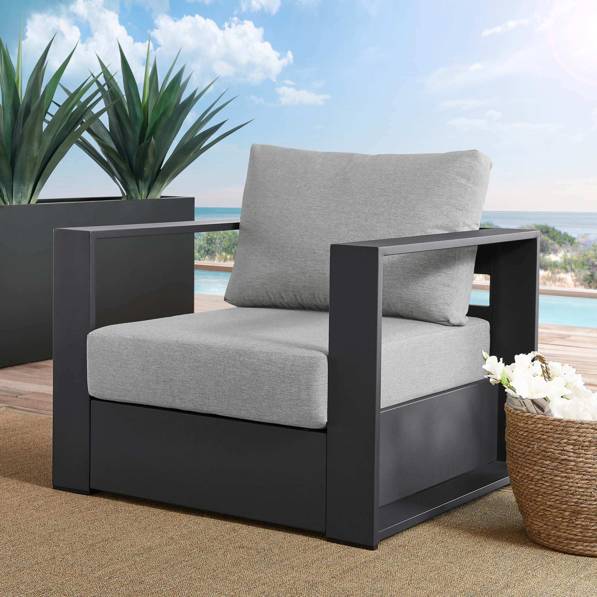 Tahoe Outdoor Patio Powder-Coated Aluminum Armchair in Gray Gray