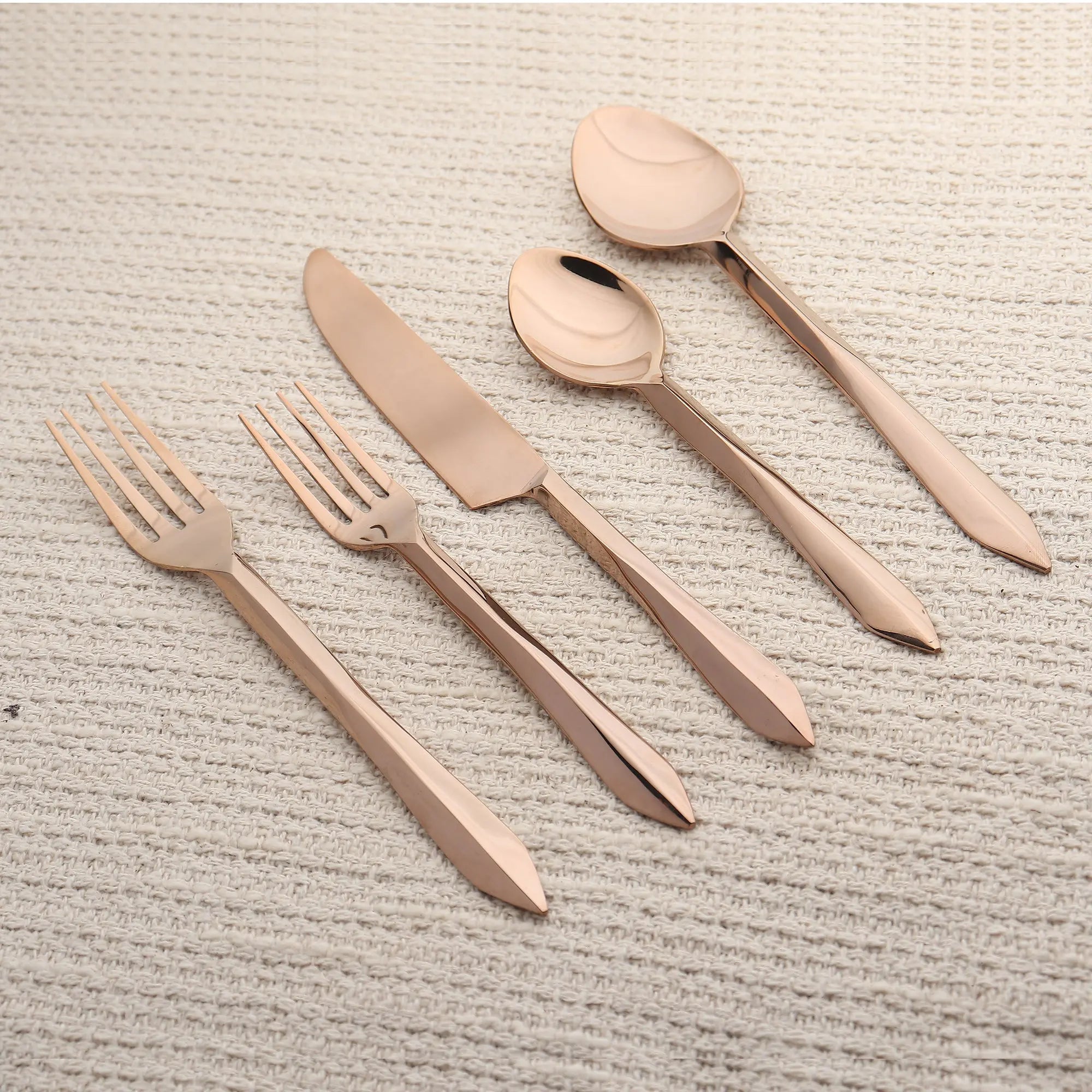Estique PVD 5 Pcs. Flatware Set