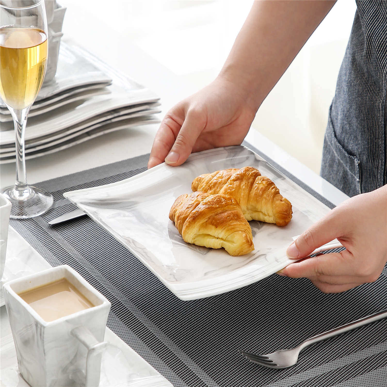 Flora Marble Grey 18 Piece Coffee Set