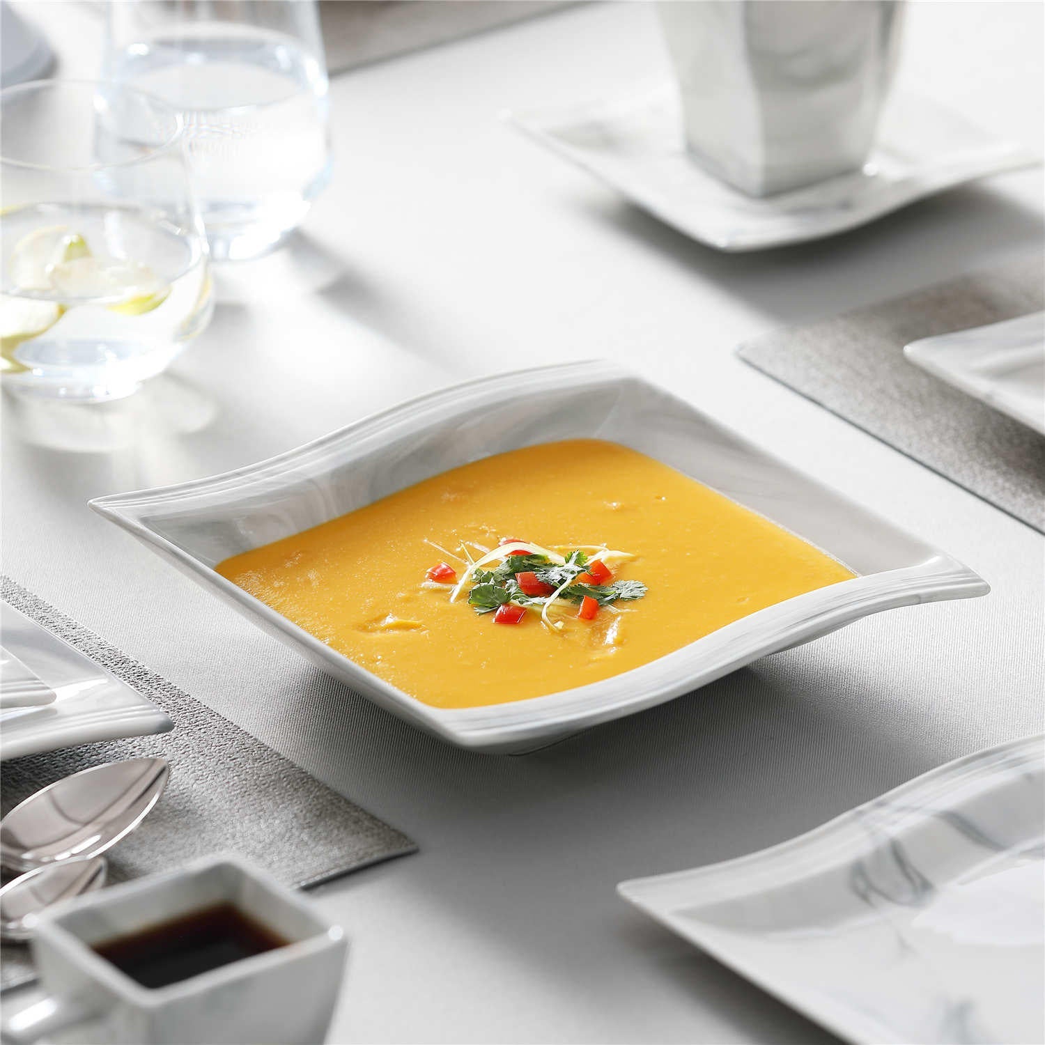 Flora Marble Blue 30 Piece Dinnerware Set