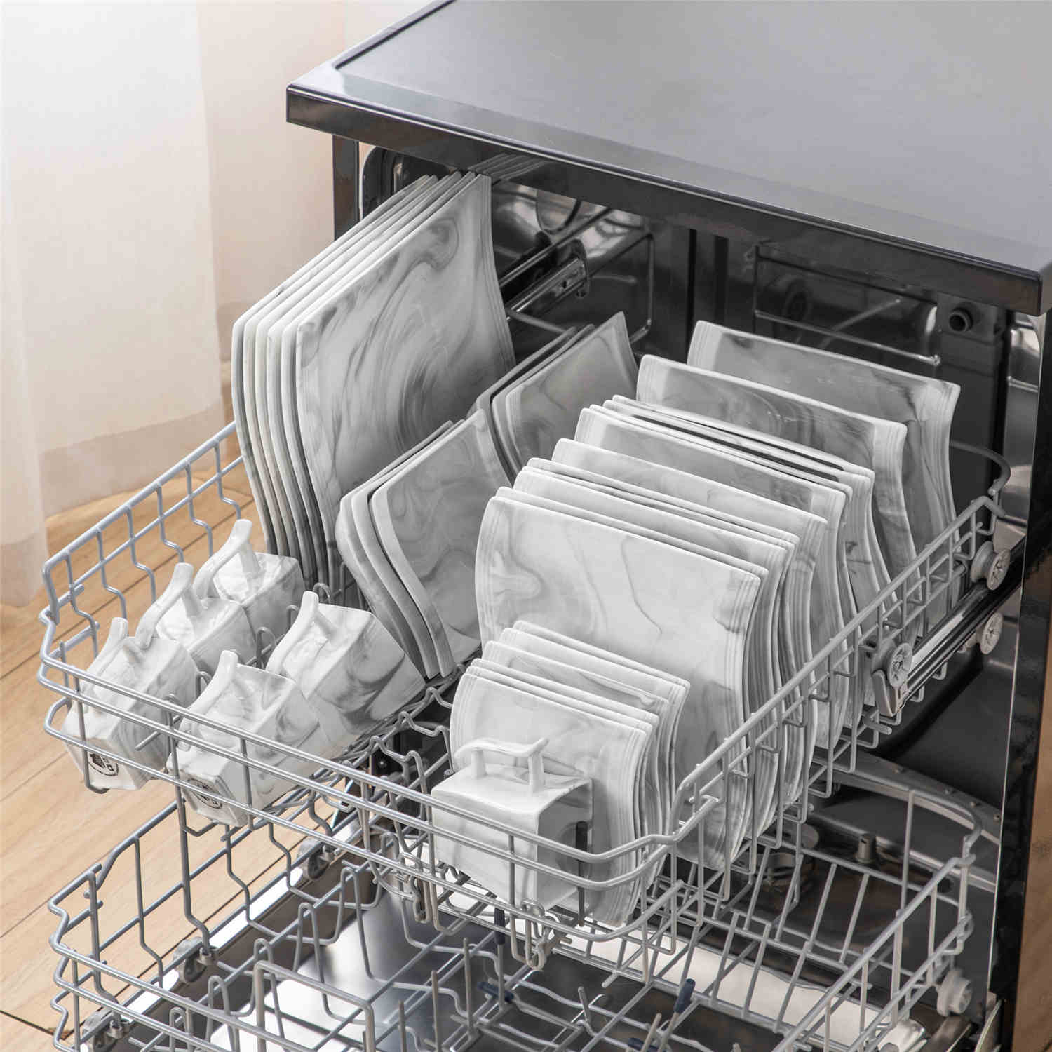 Flora 36 Piece Dinnerware Set