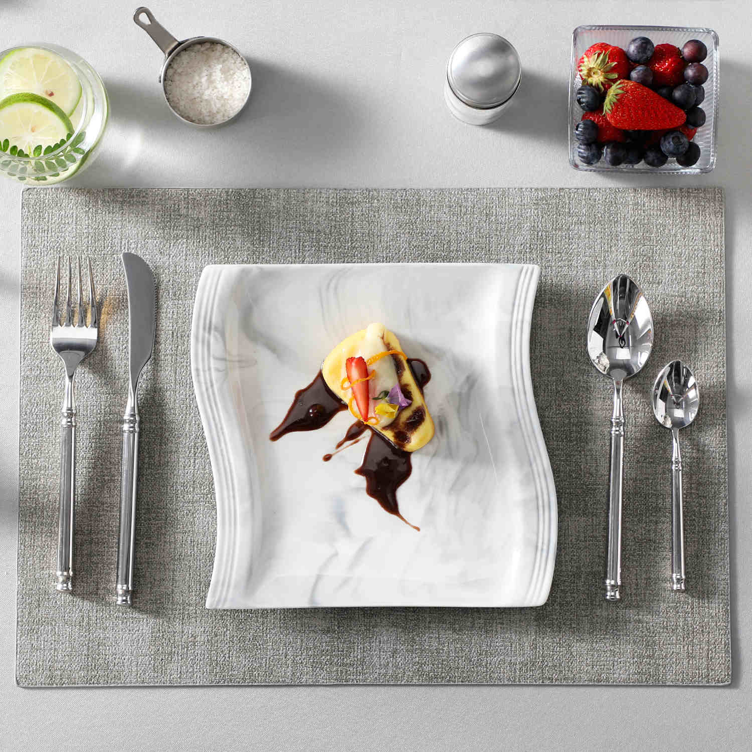 Flora Dessert Plates Set of 6