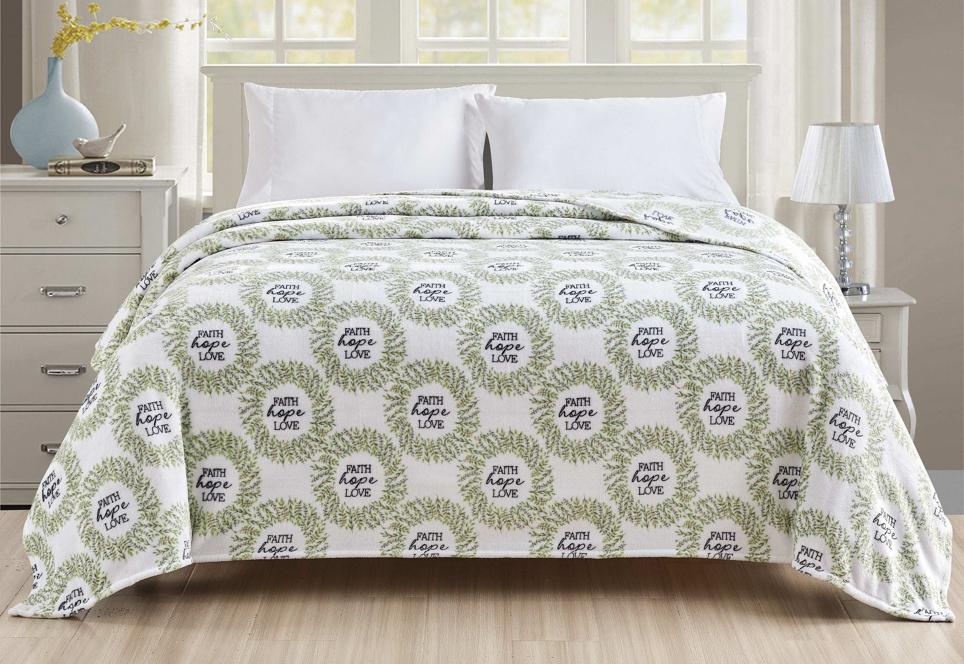 Faith, Hope, Love Home Décor Oversized Luxe Plush Throw Blanket - Best Buy Furniture