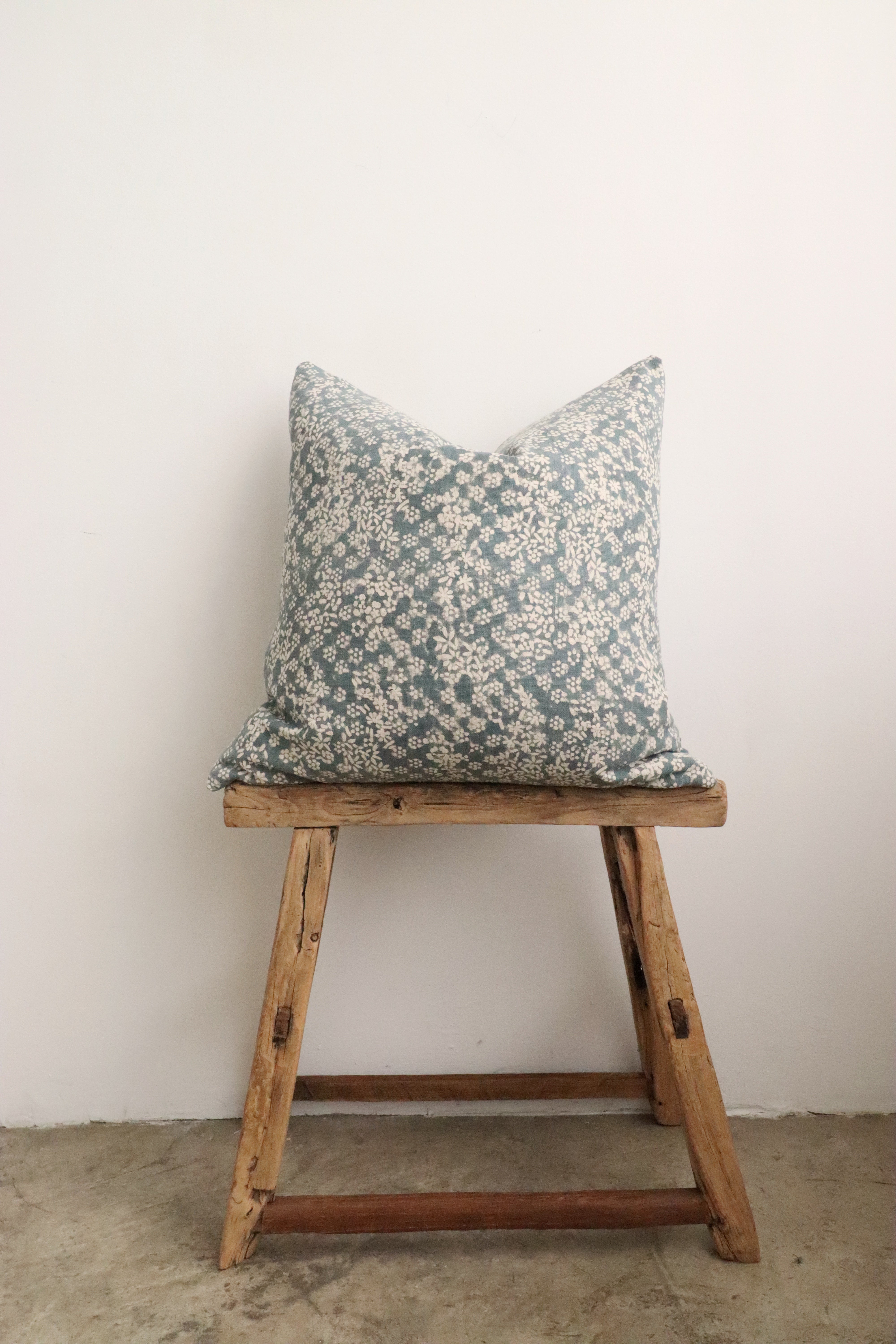 Ivy Blue Floral Pillow Cover