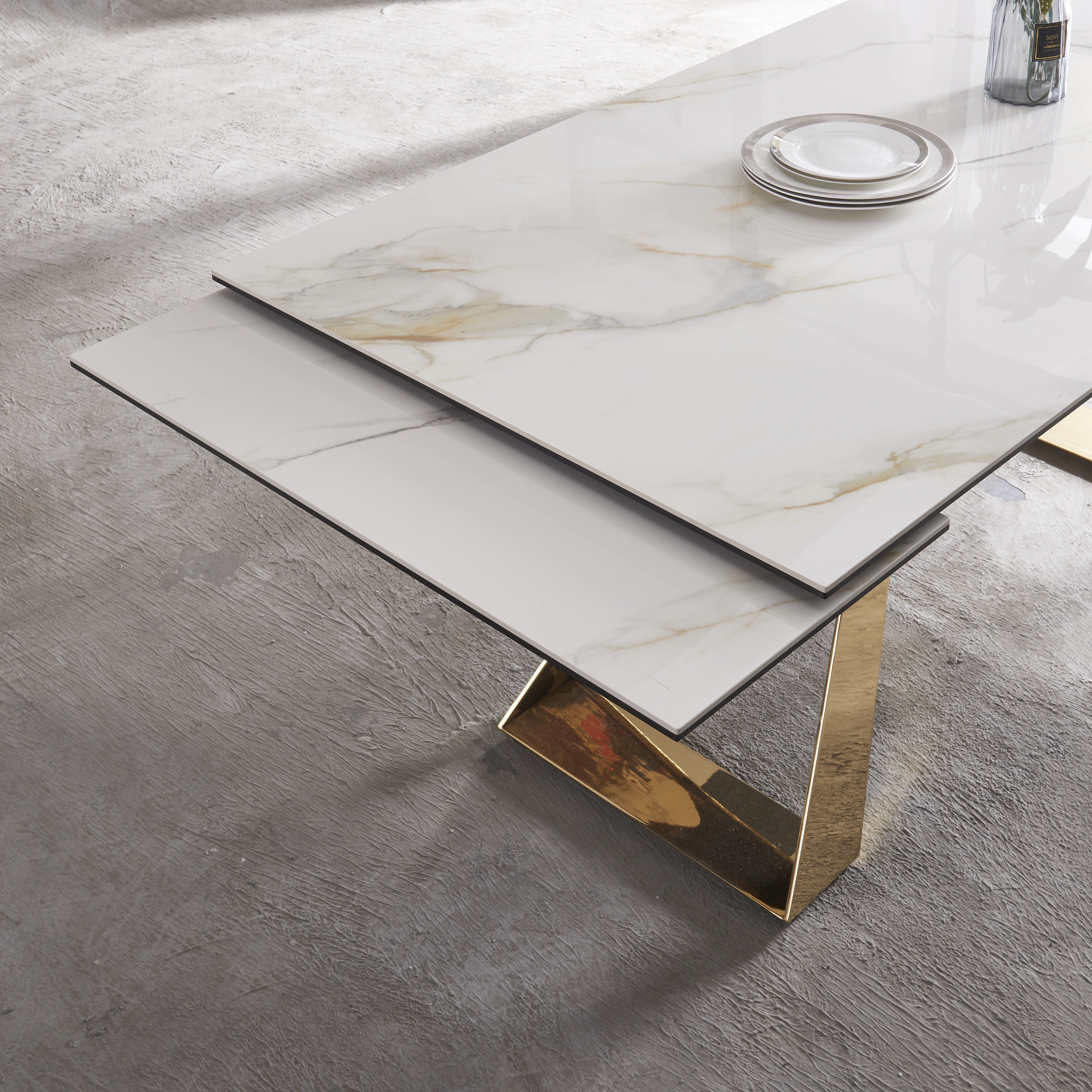 Orleans Extension Dining Table J&M