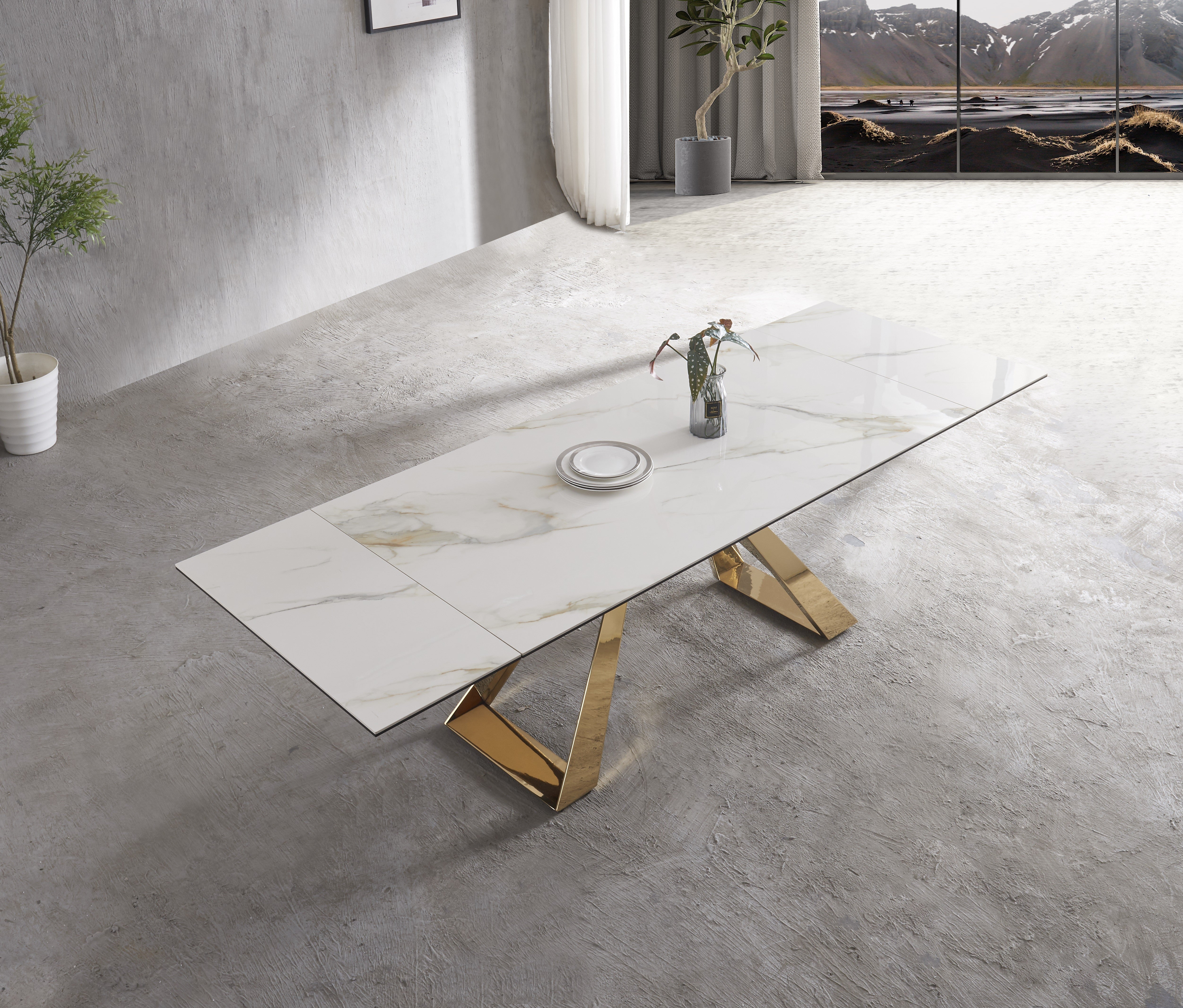 Orleans Extension Dining Table J&M