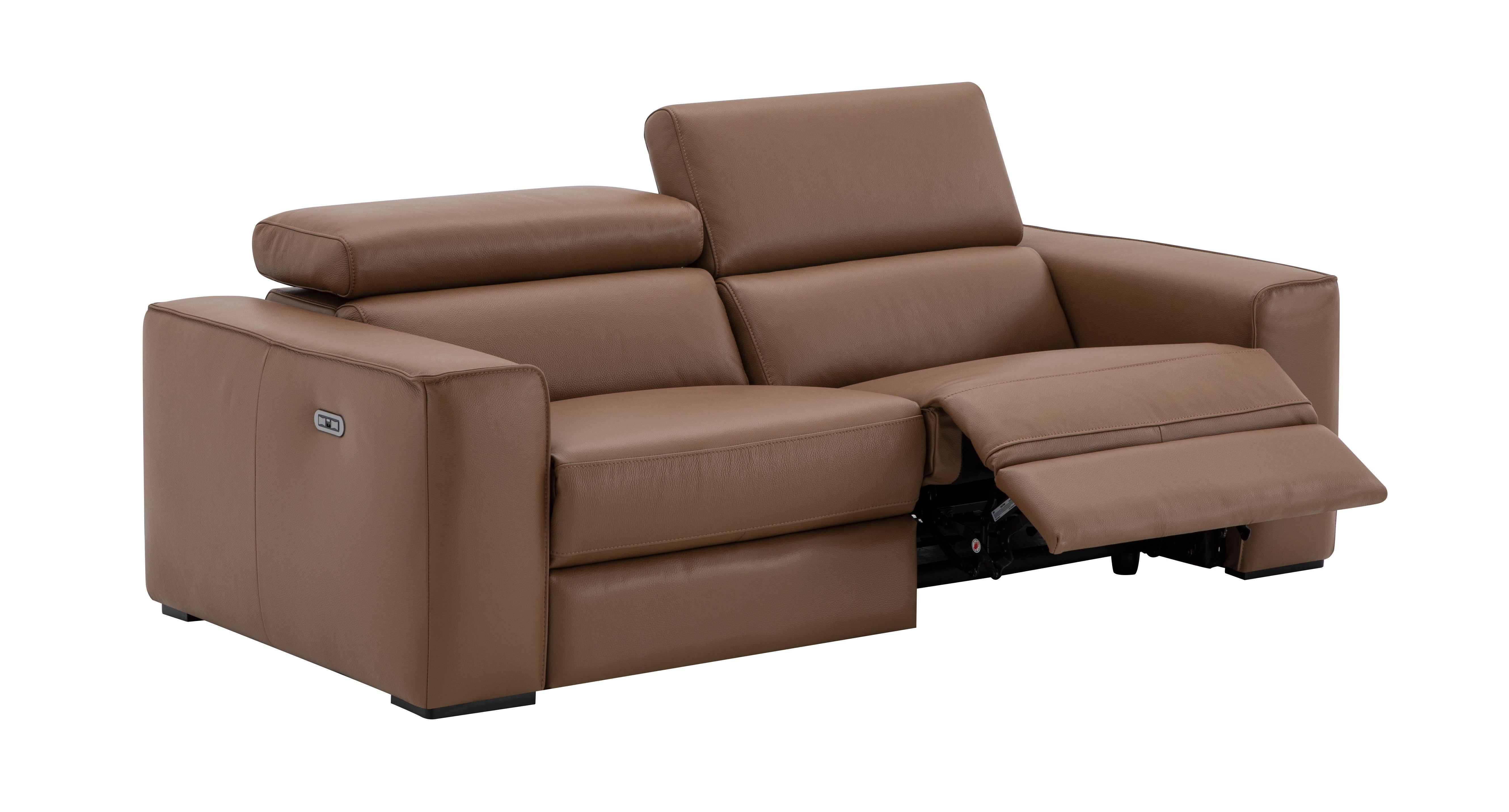 Picasso Love Seat J&M- No Console