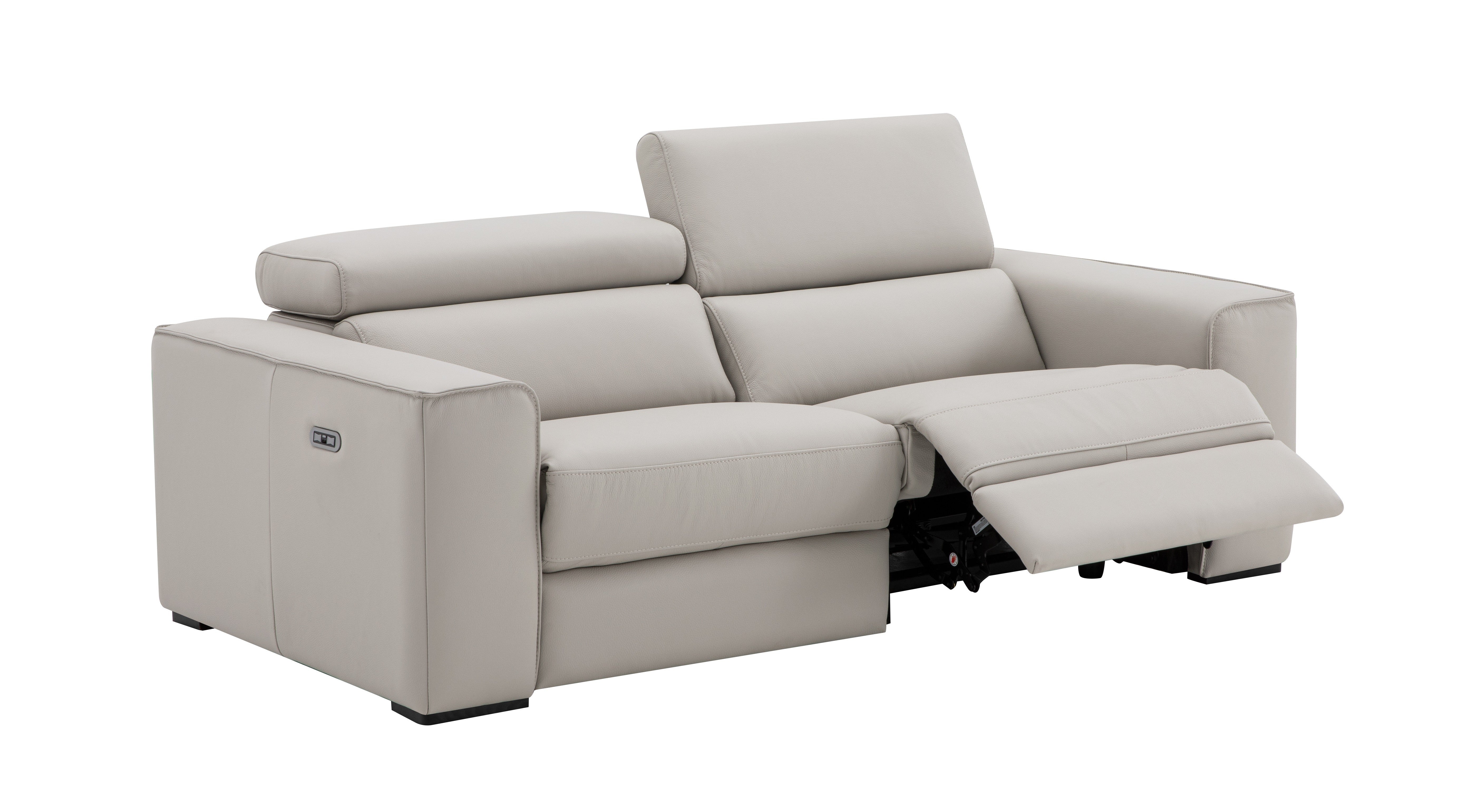 Picasso Love Seat J&M- No Console