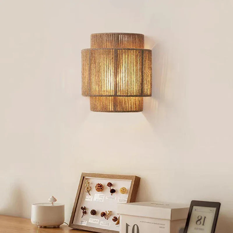 Vintage Rattan Wall Light E27 Handwoven Rope Sconce for Bedside Living Room