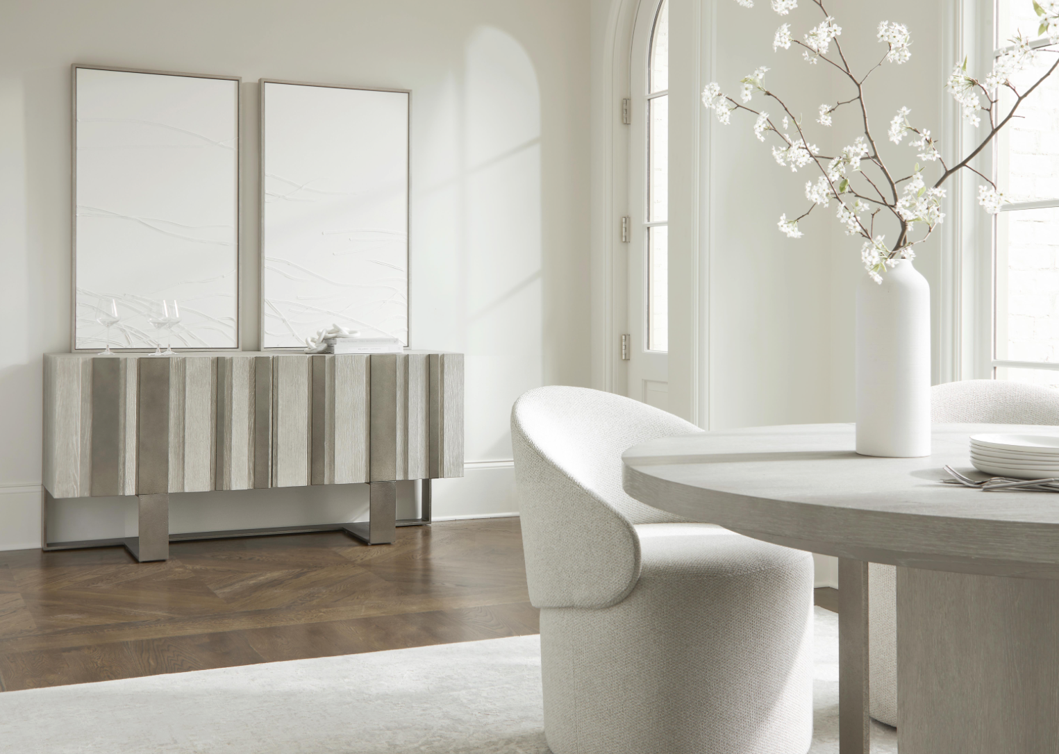 Bernhardt Furniture – Tempo Dining Table