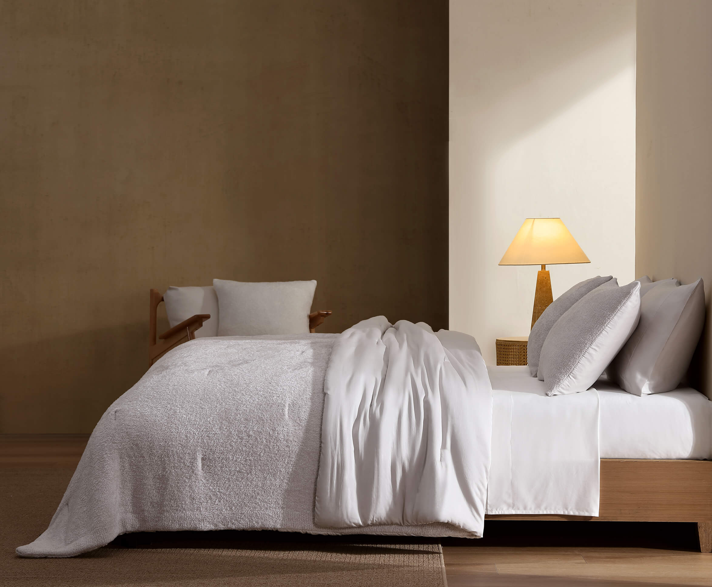 Cloud Silque Stitch Comforter Bundle