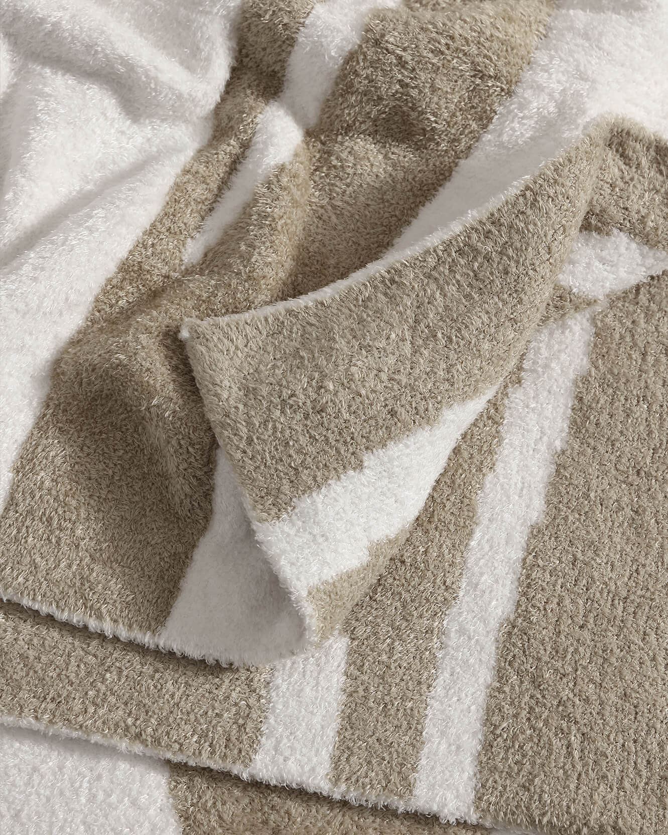 Cloud Silque Woodland Bed Blanket