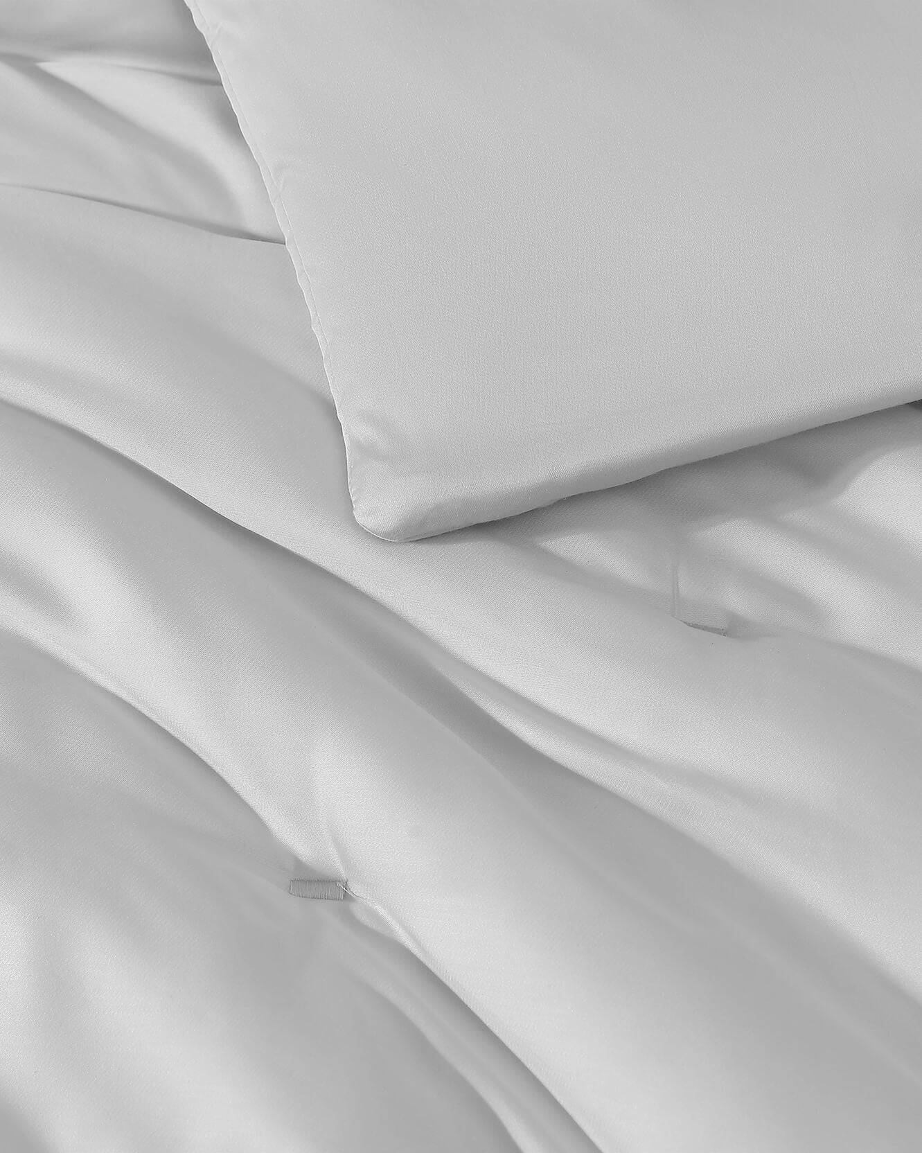 Silky Lyocell Stitch Comforter | Last Chance