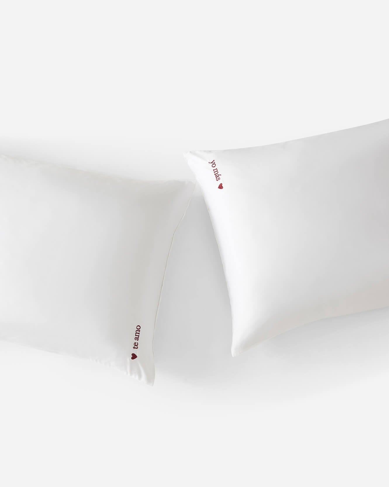 Te Amo Bamboo Pillowcase Set