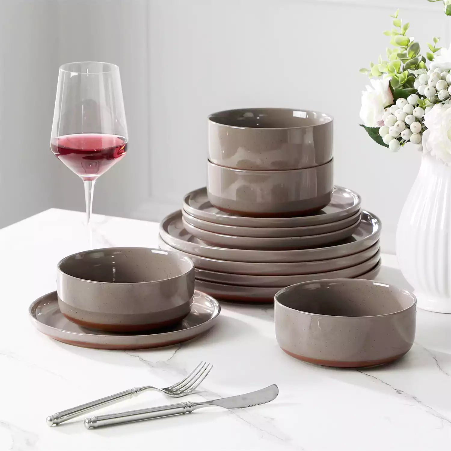 Tara Brown 12 Piece Dinnerware Set