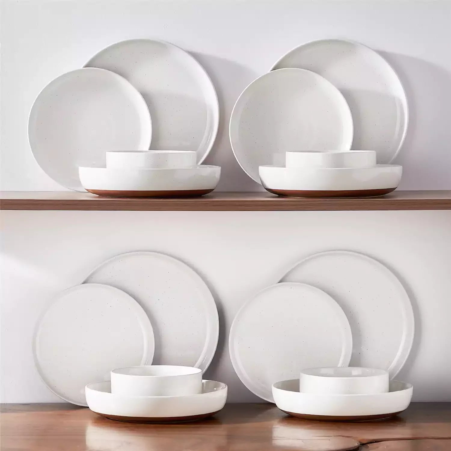 Tara 16 Piece Dinnerware Set