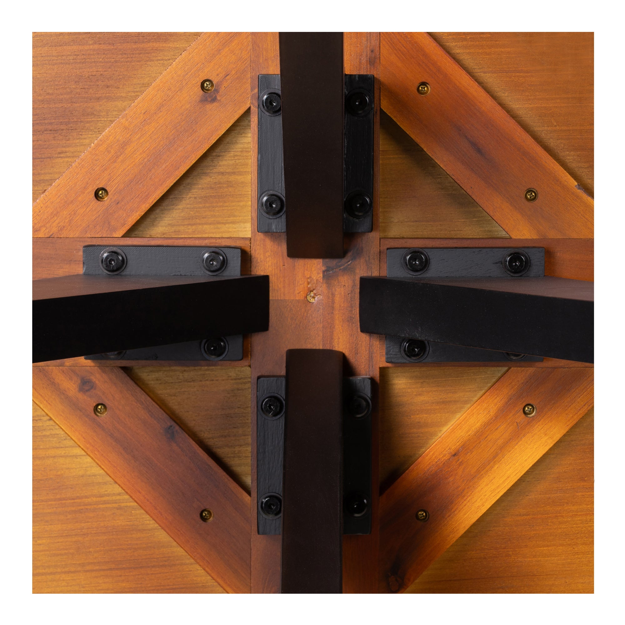 Parq Round Dining Table Amber - Moes Home